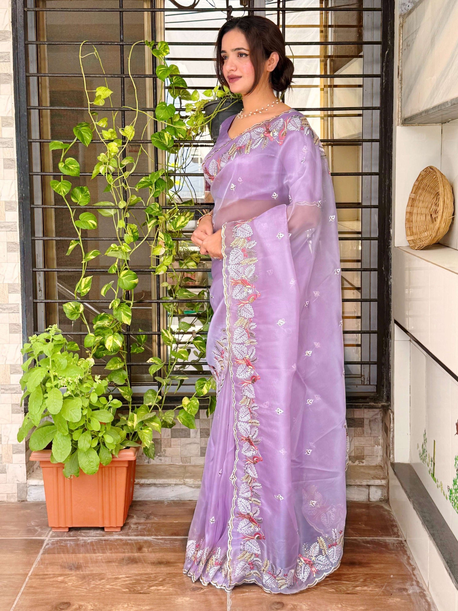 Evanik Leno Net Organza Embroidered Work Saree With Unstitched Blouse