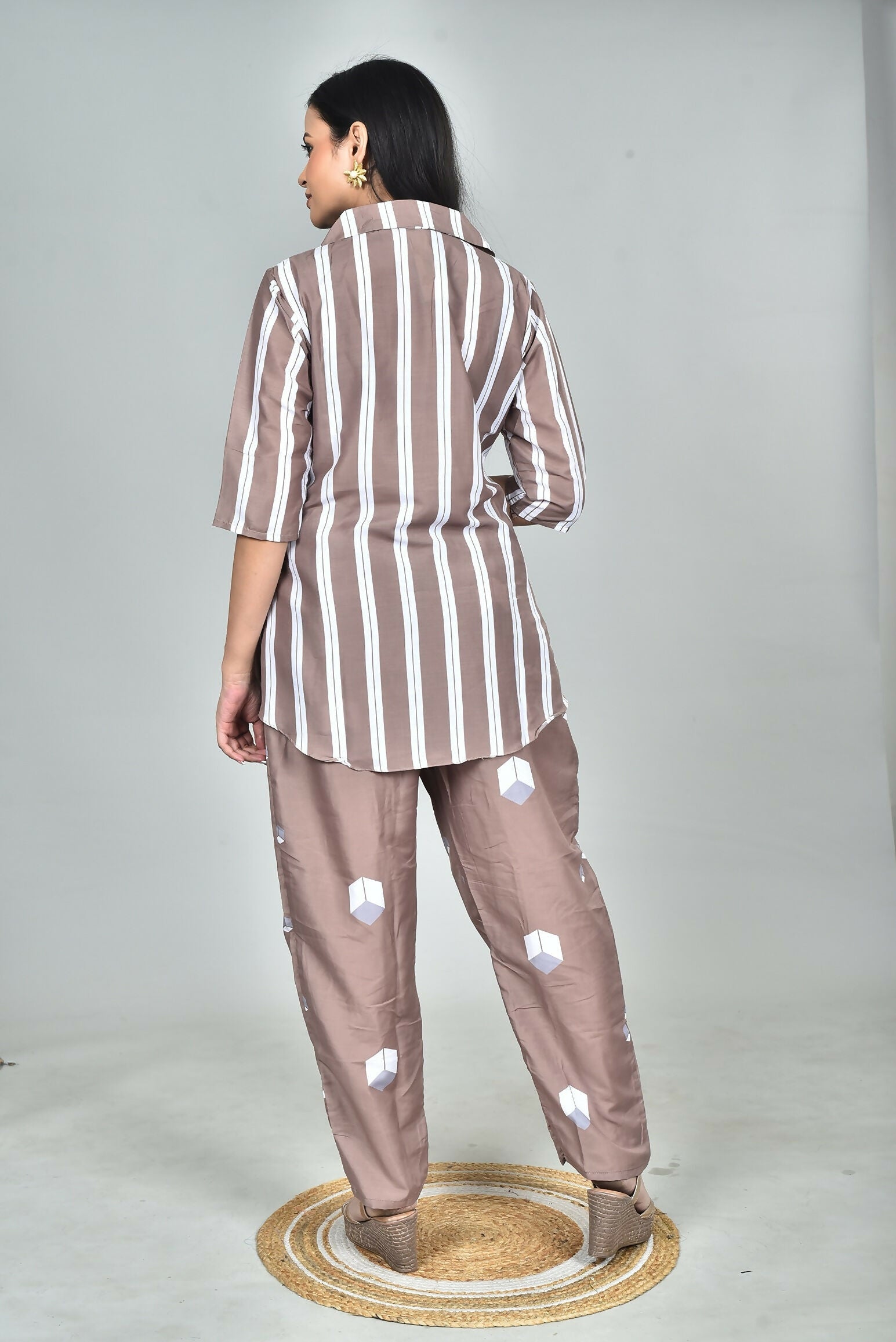 Morchari Digital Print Semi Muslin Co-Ord Set Top & Trouser-Multicolor 
