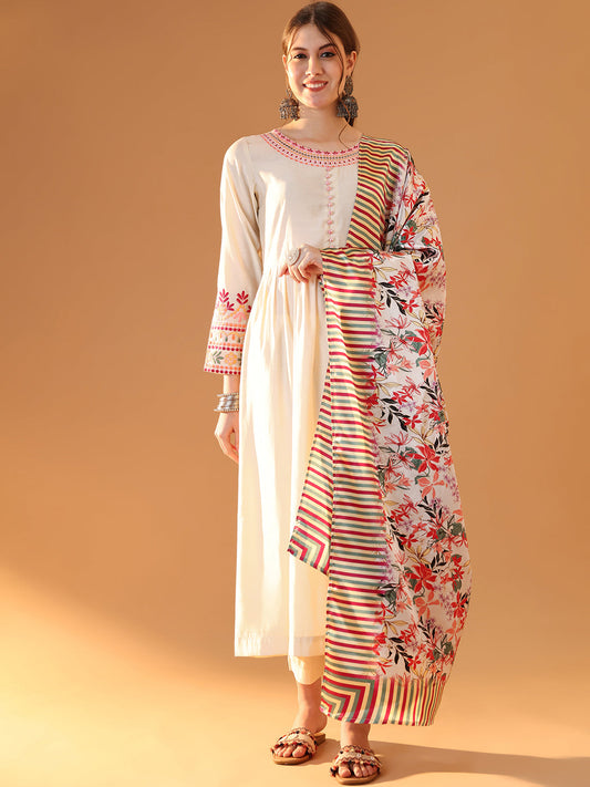 NOZ2TOZ Women's Off-White Embroidered Kurta Set with Dupatta