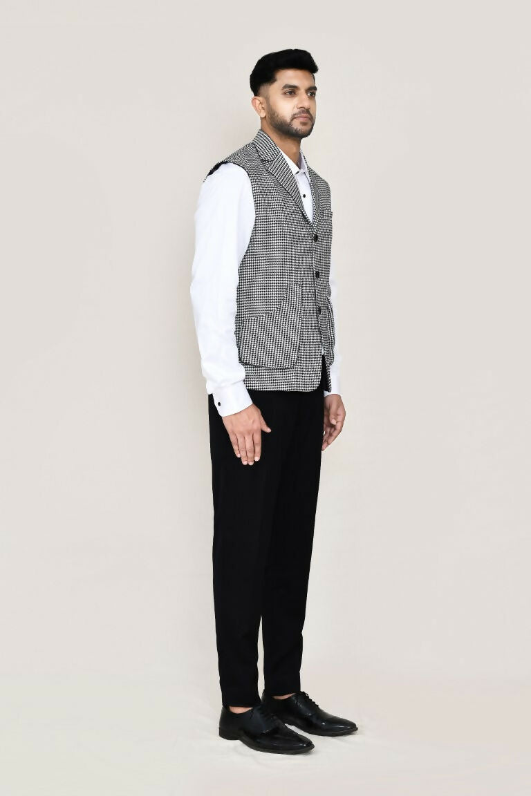 Joban Fashion White And Black Colored Cotton Satin With Checks Print Work Men's Jacket