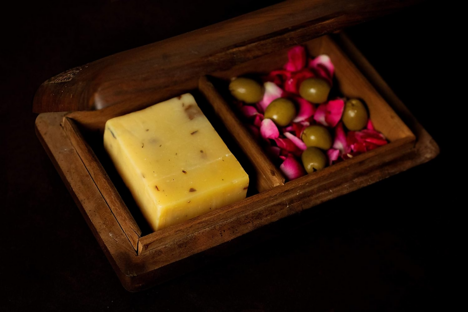 Neev Herbal Mahua Organic Olive Rose Handmade Soap