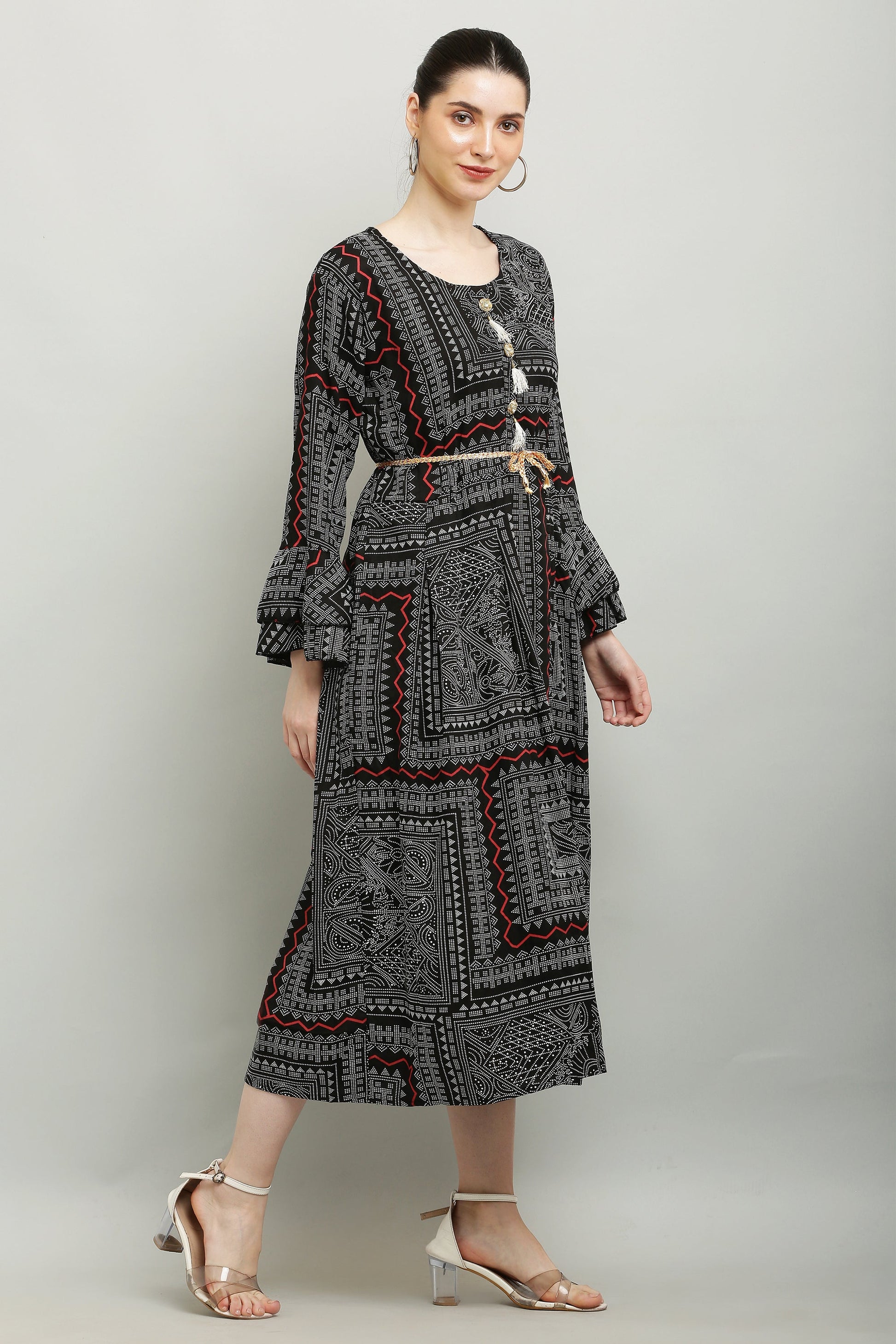 PAVONINE Black Color White Printed Kurta For Women