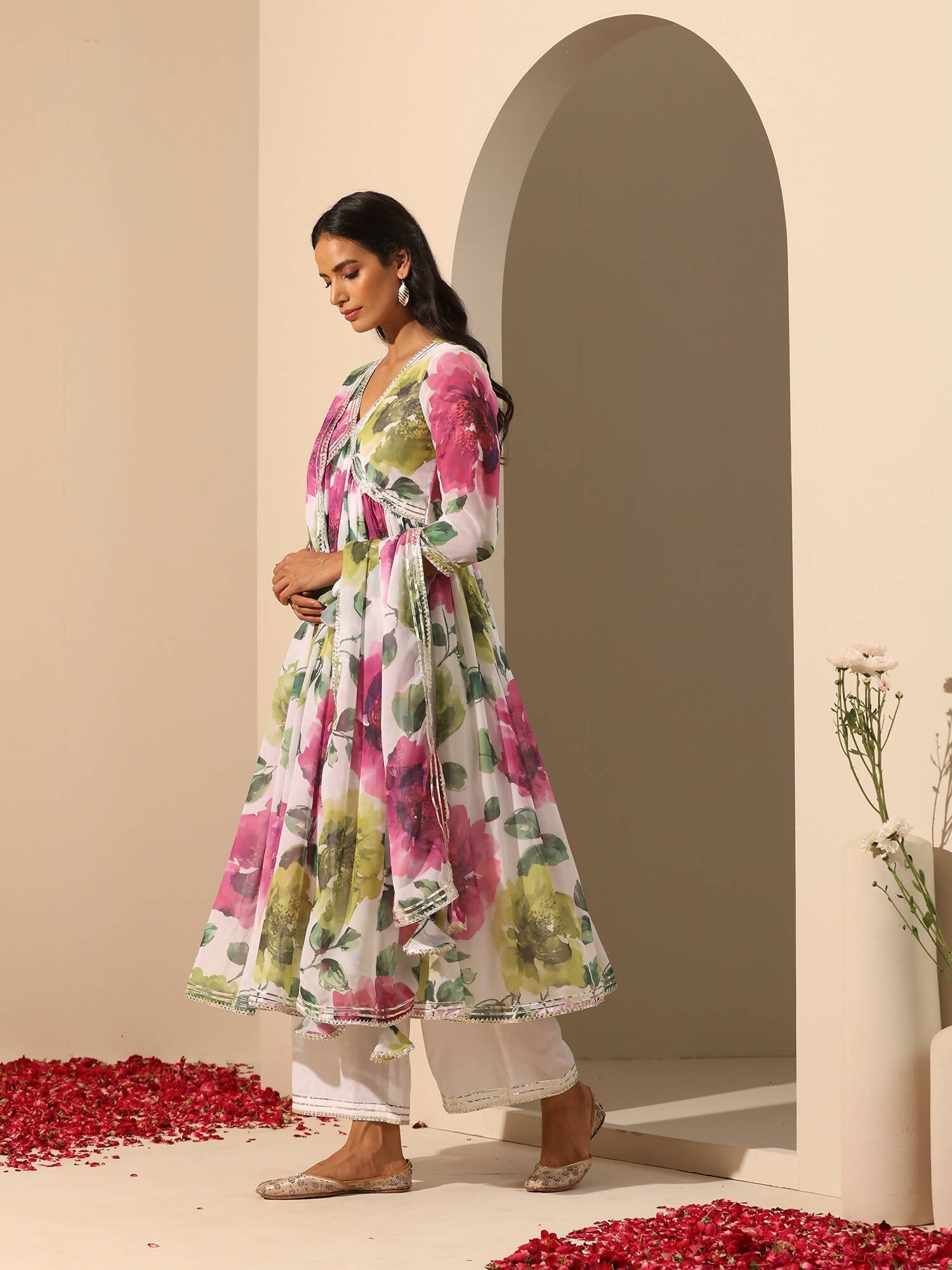 Pomcha Jaipur White Gul Gulistan Anarkali Set 