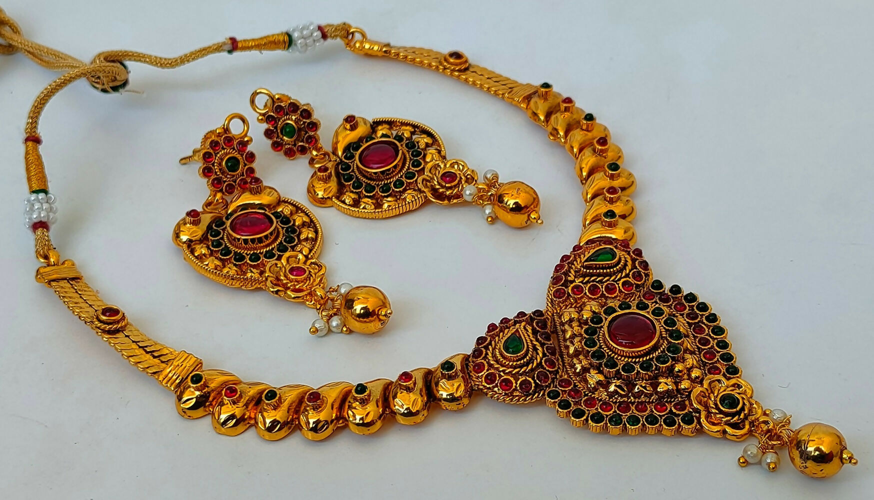 Multicolor Kemp Antique Necklace Set For Women - Grab2buy