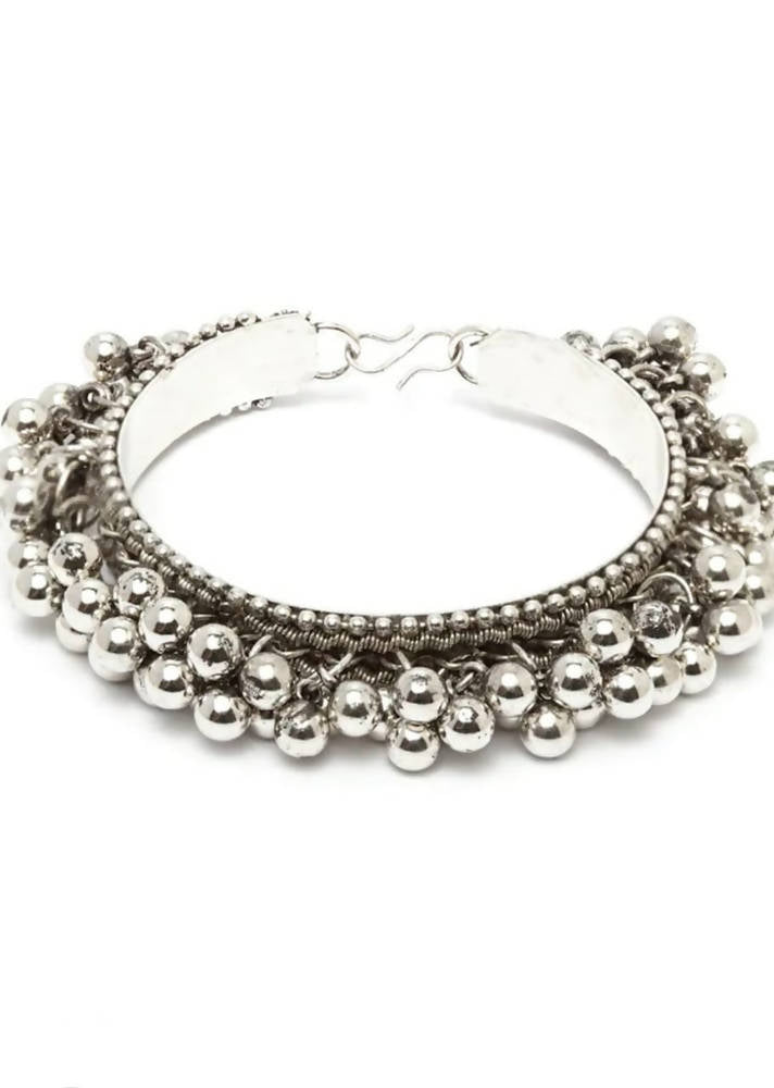 Mominos Fashion Kamal Johar Oxidised Silver-Plated Ghungroo Handcraft Bracelet 