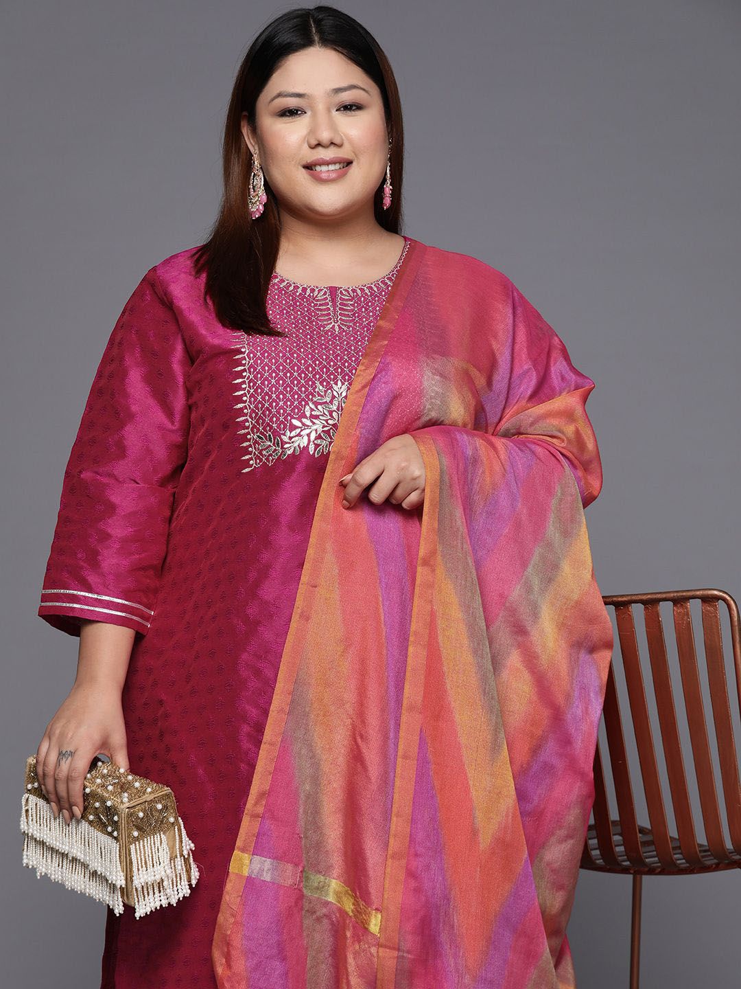 Sztori Plus Size Floral Embroidered Straight Kurta & Trousers With Dupatta