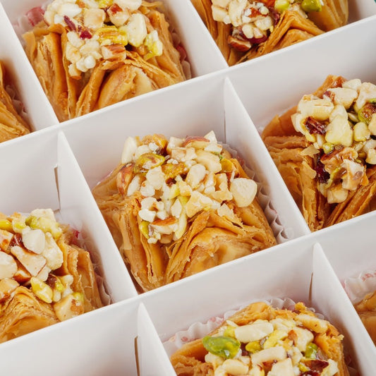 Shree Mithai Mixed Dry Fruit Pyramid Baklava 