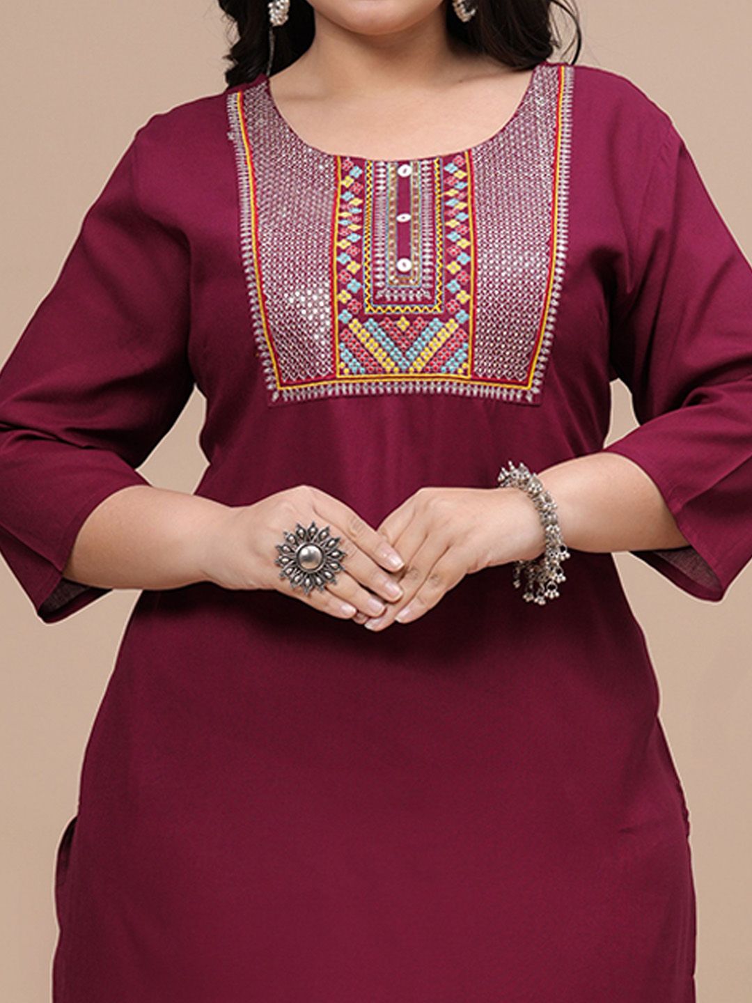 Sztori Women Ethnic Motifs Thread Work Kurta