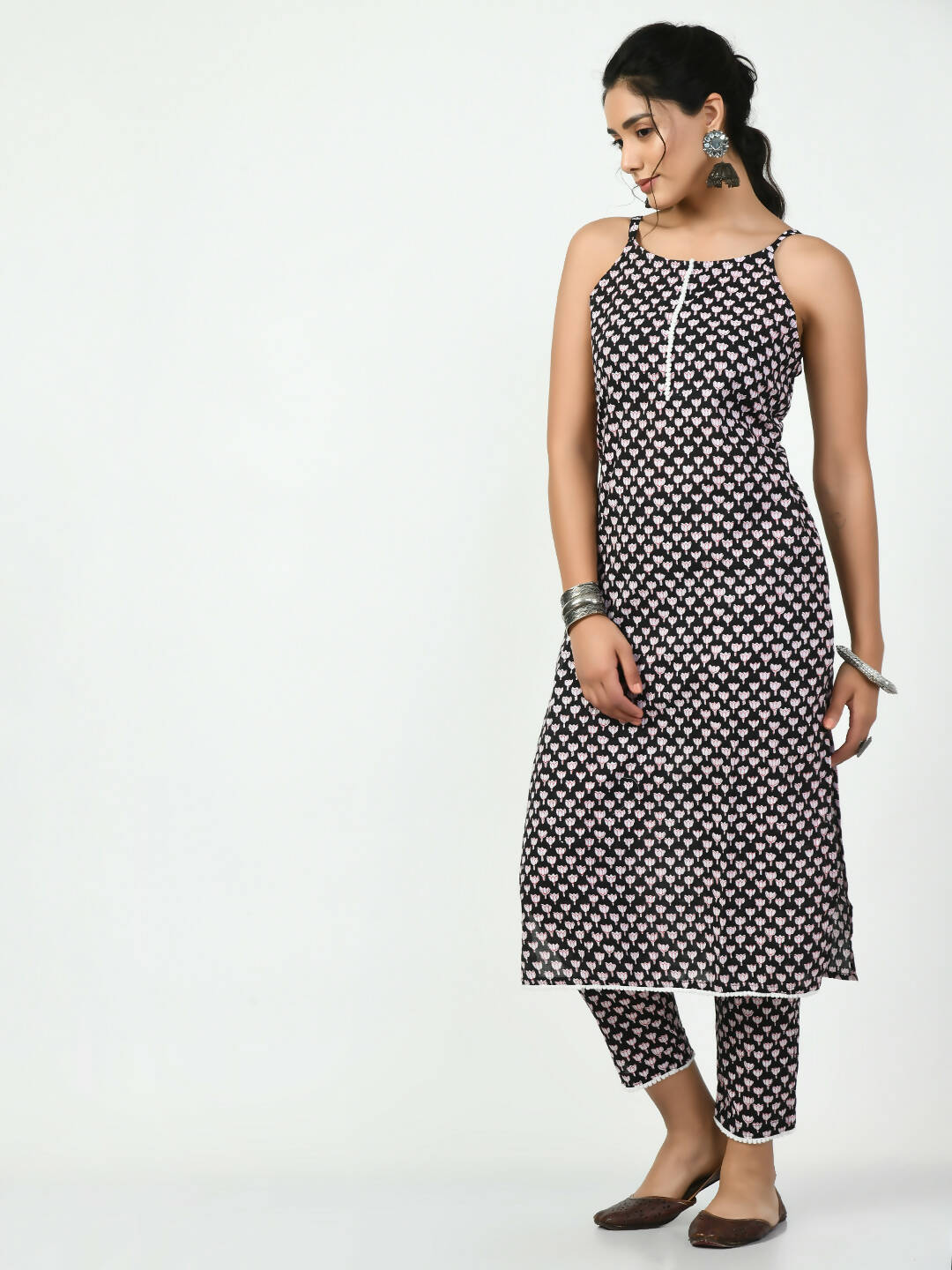 Myshka Women's Black Straight Printed Kurta
