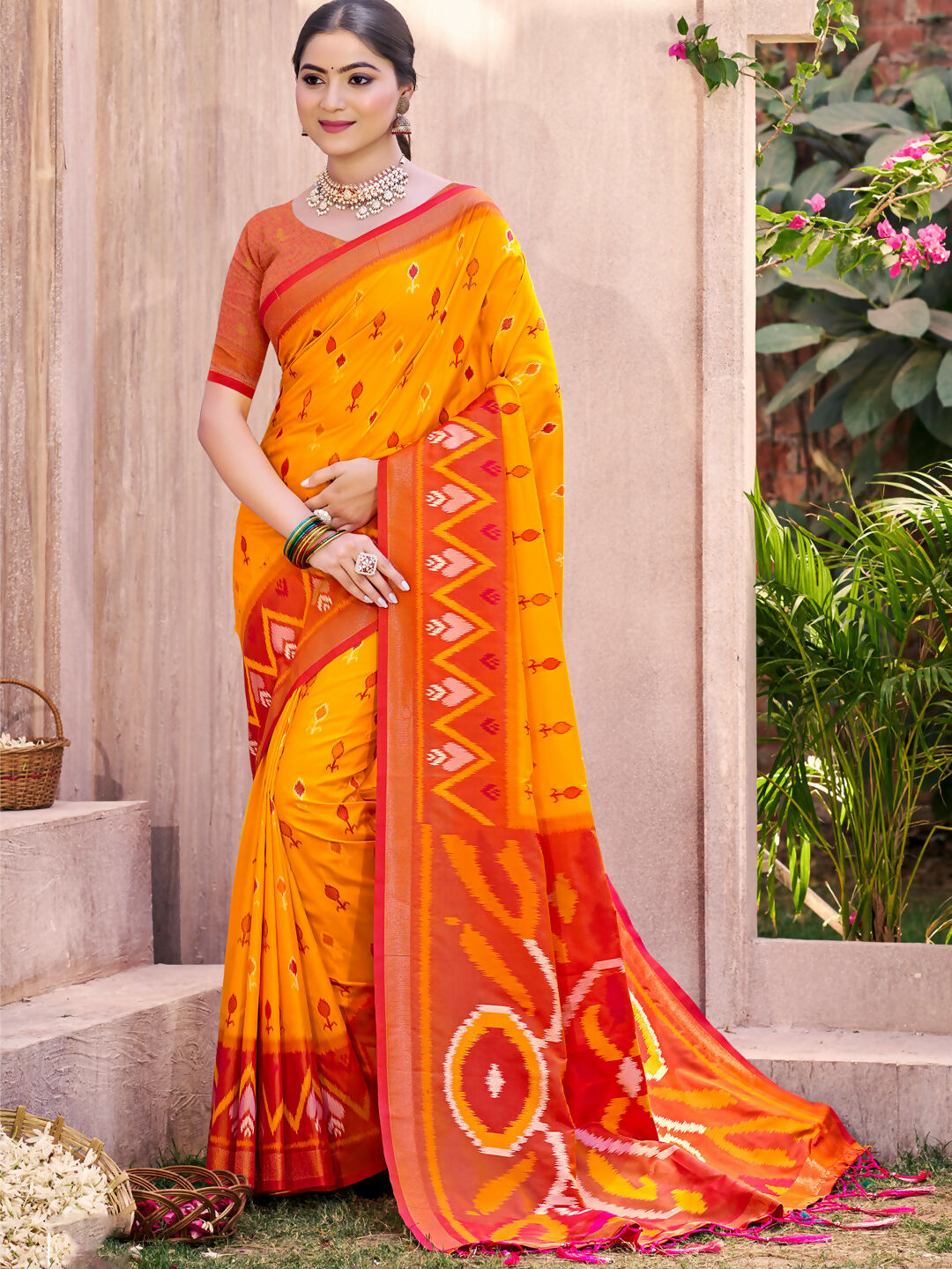 Shree Shyam Fashion Yellow Pochampally Silk Saree