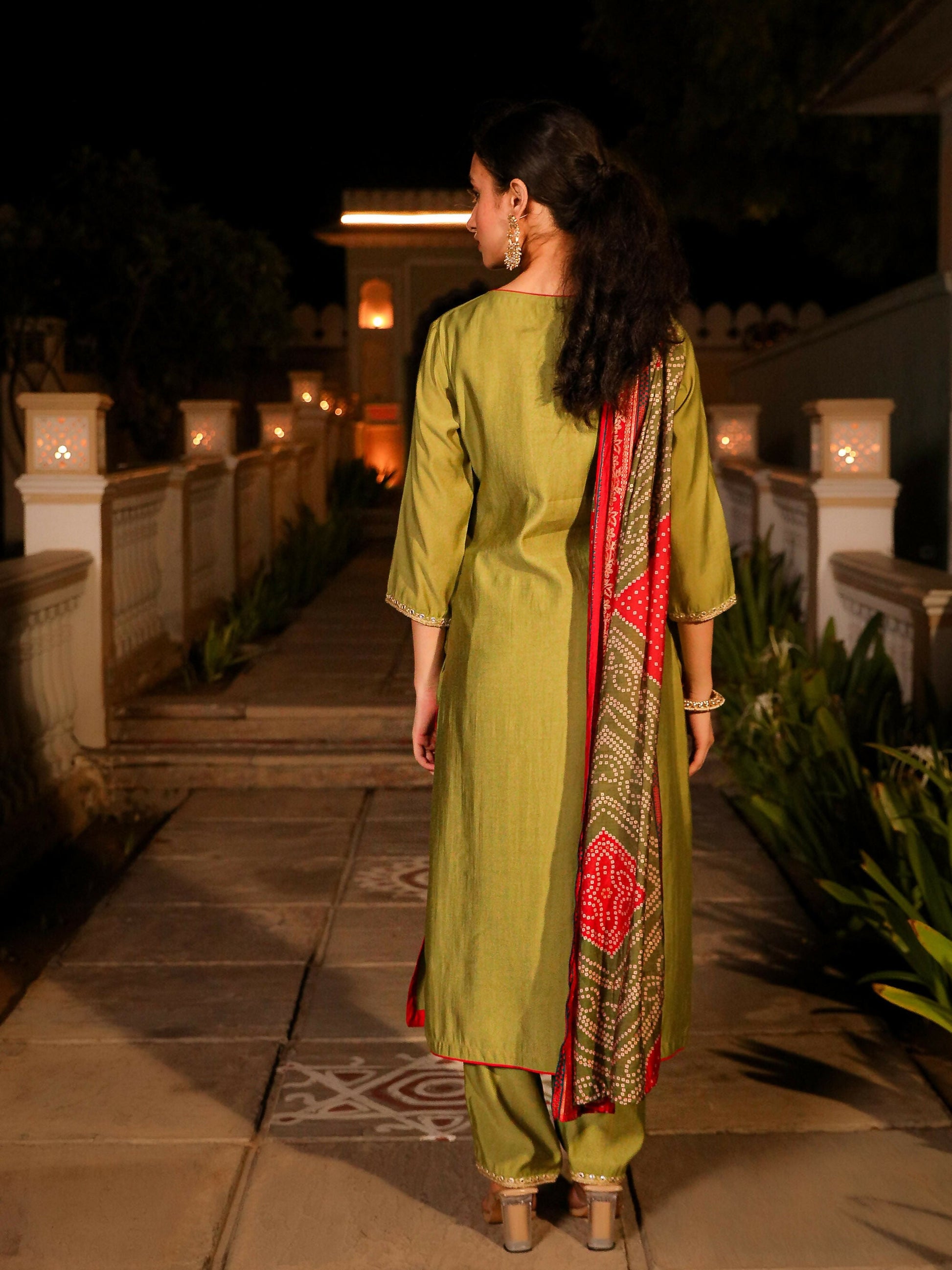 Juniper Women's The Swarn Green Zari Embroidered Viscose Kurta Pant And Dupatta With Mirror Work