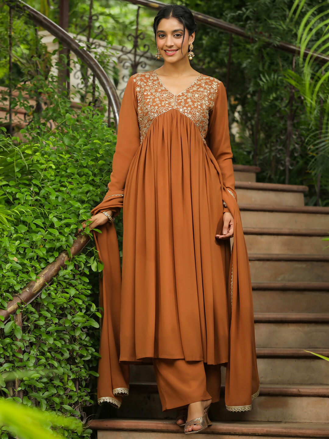 Janasya Brown Georgette Yoke Embroidery Kurta,Bottom & Dupatta 