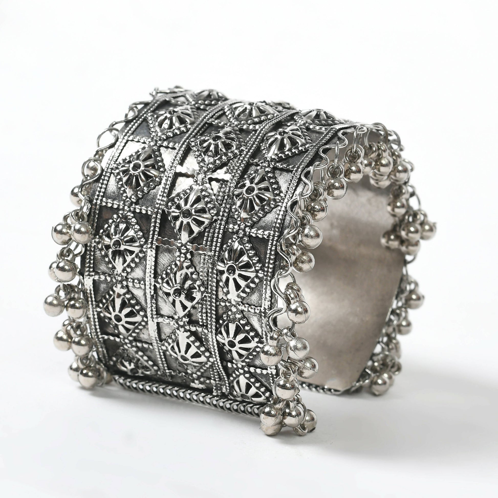 Mominos Fashion Joharkamal Oxidised Silver-Plated Ghungroo Handcraft Bracelet - Design 024 