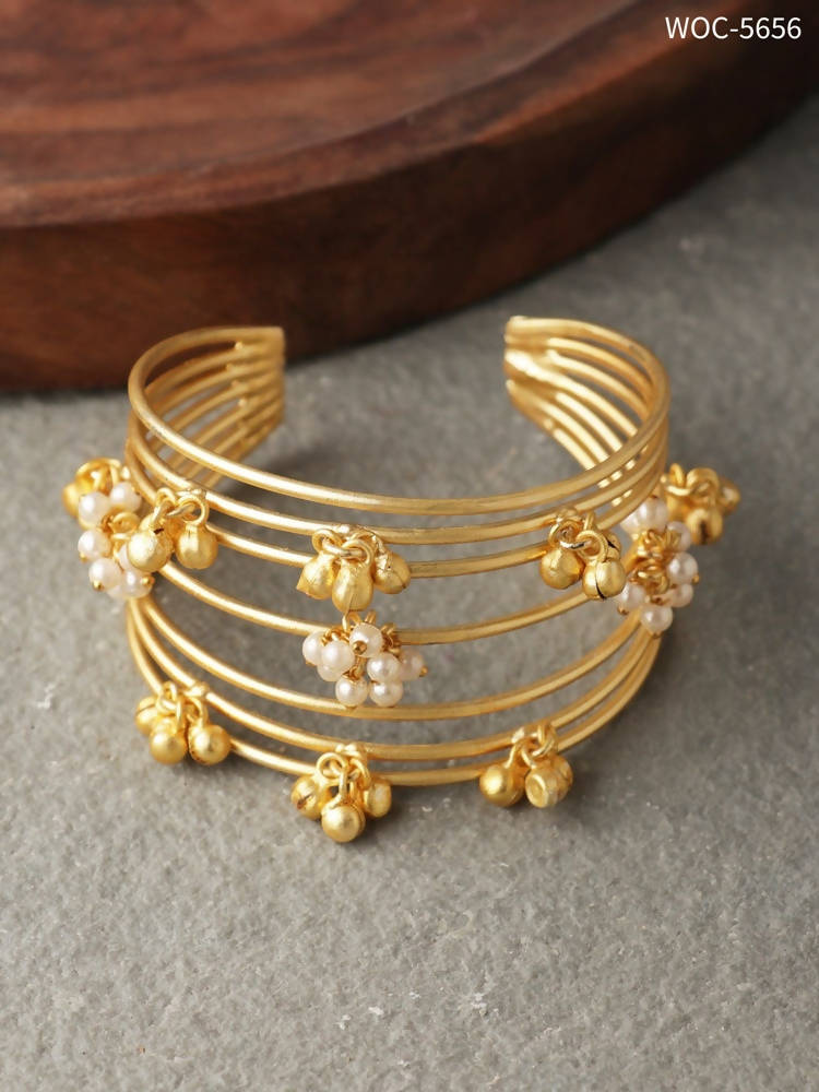 Mominos Fashion Johar Kamal Matt Golden Ghungroo Bracelet 