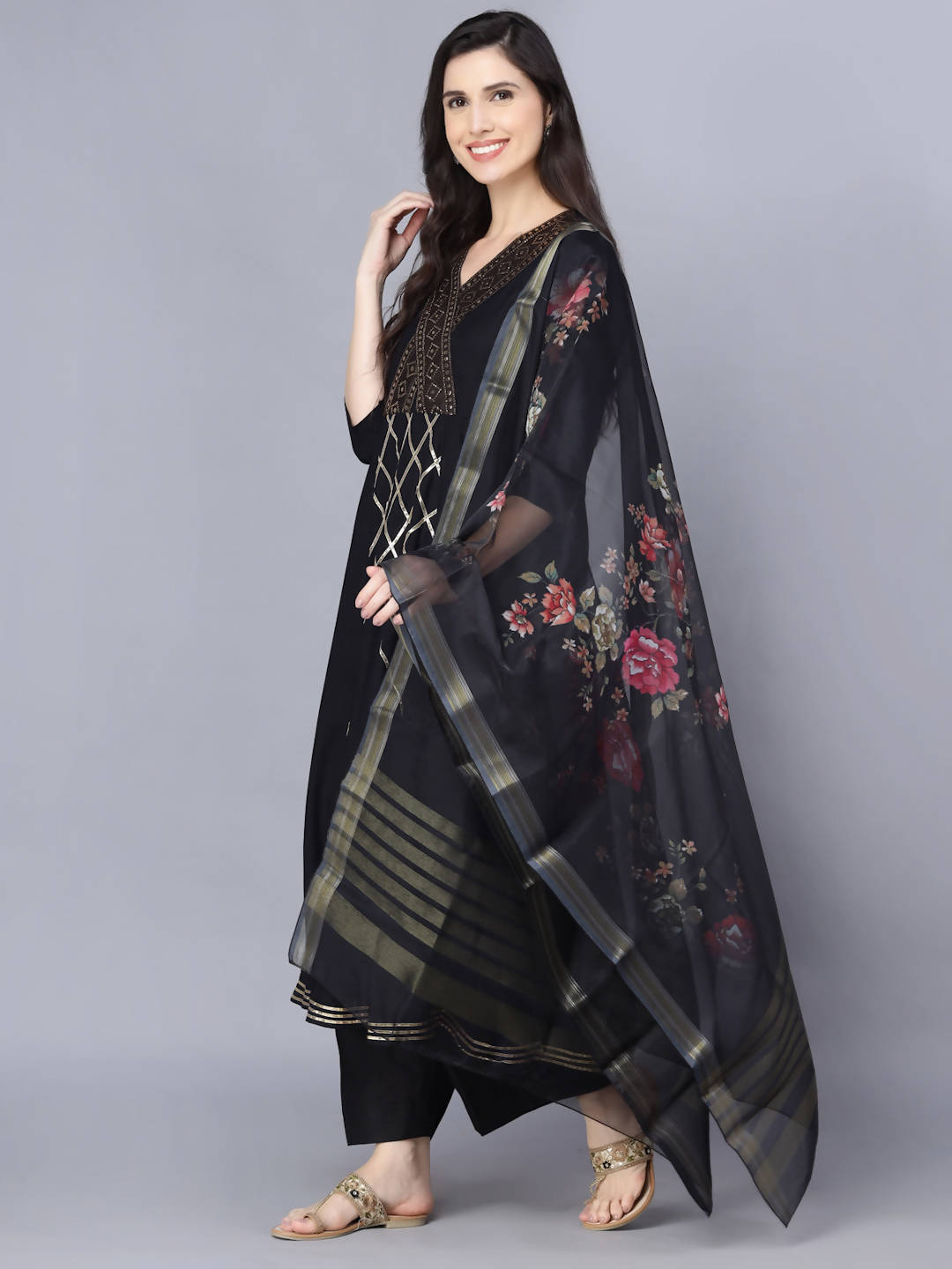 Myshka Women Black Printed Kurta with Dupatta