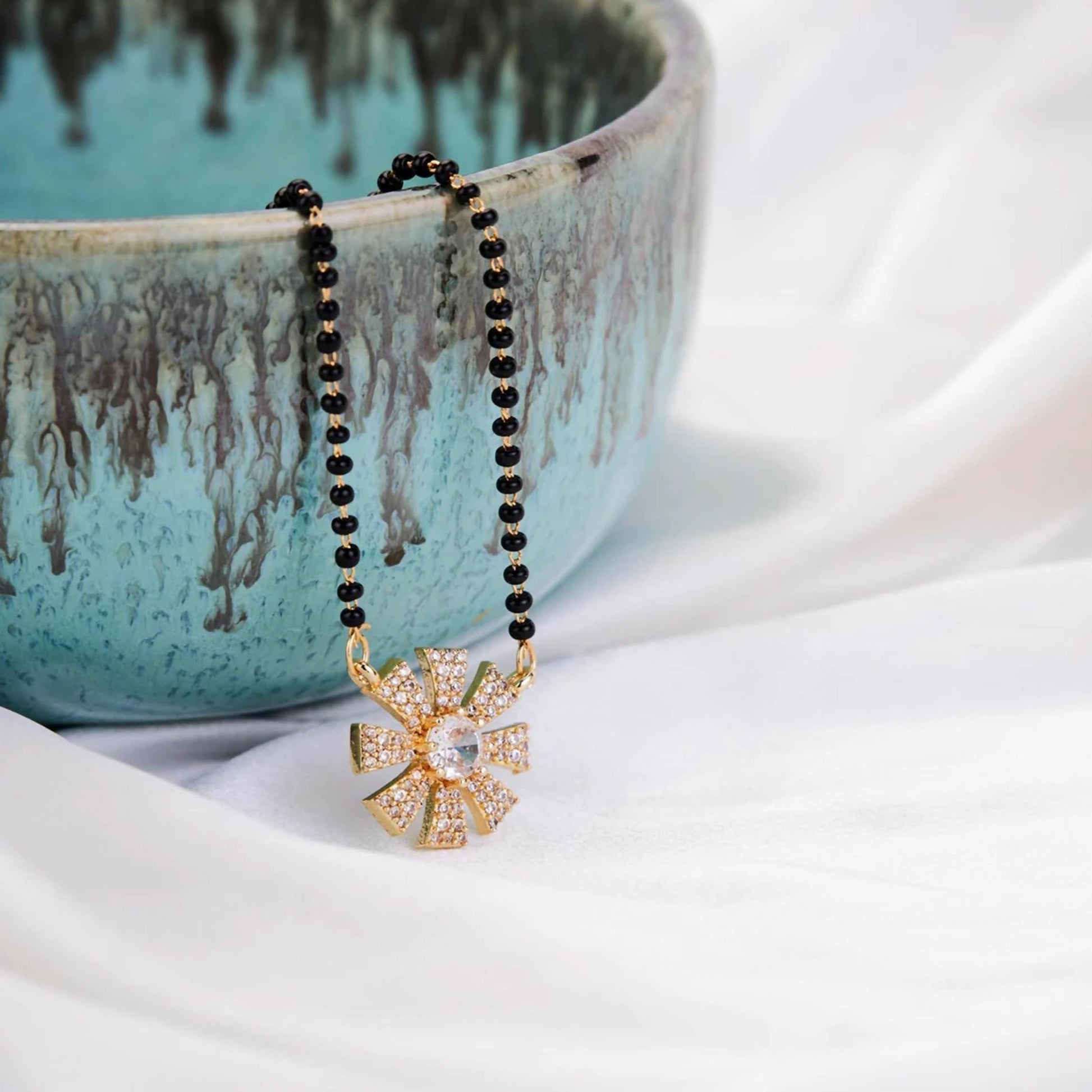 Joban Fashion Women Gold Ad Mangalsutra