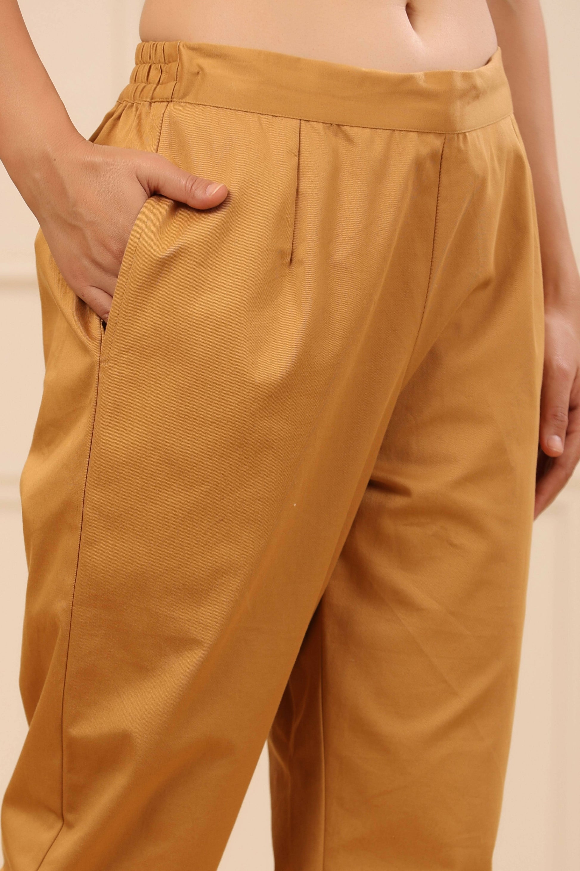 Juniper Women's Gold Cotton Twill Lycra Solid Straight Pant