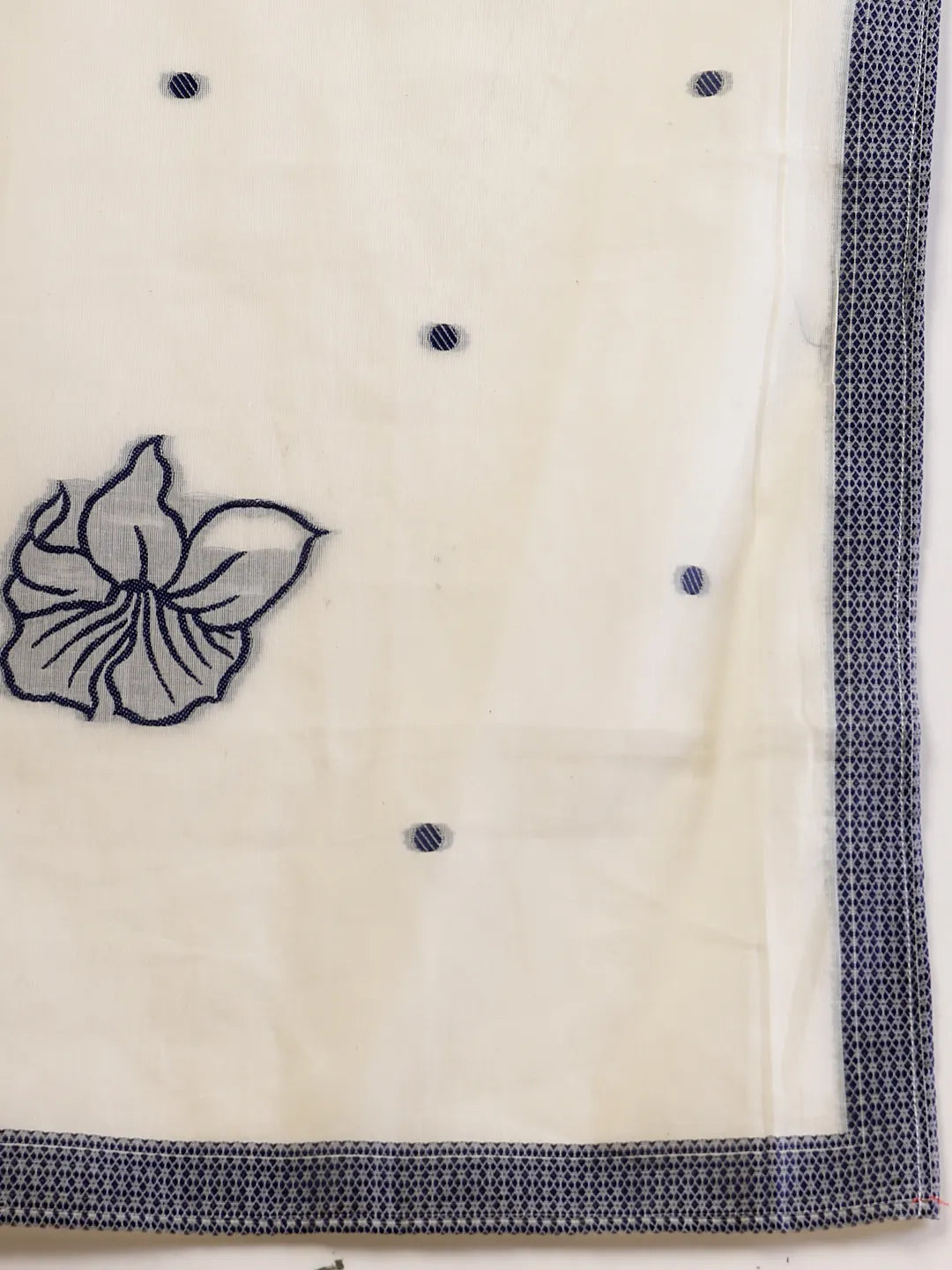 Yufta Off White Handloom Cotton Jacquard Kurta Set With Pant & Dupatta