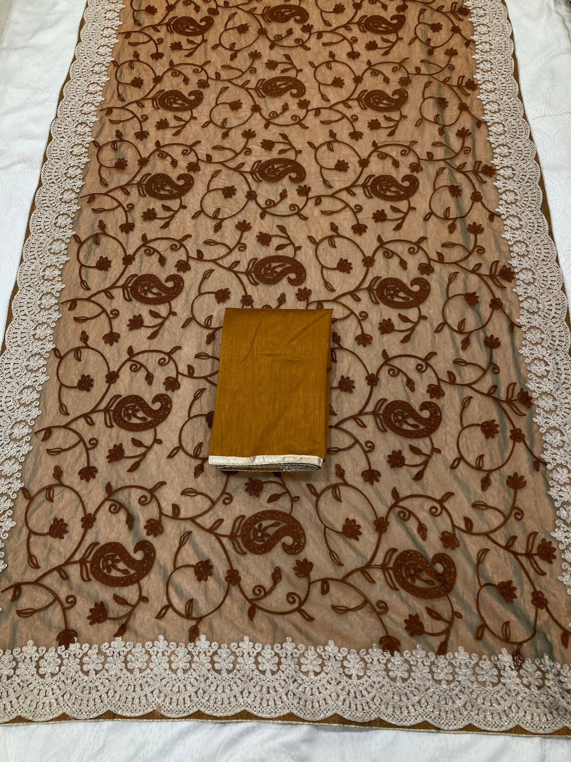 Teeya Creation New Latest Trendy Party Wear Two Tone Twill Net Saree-Gold