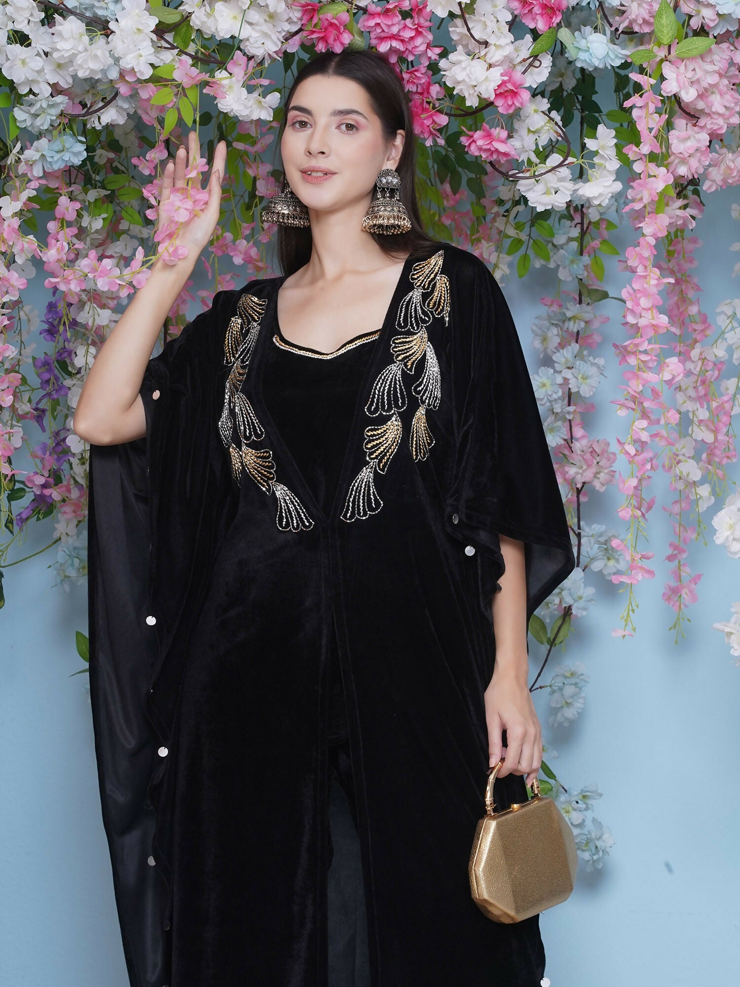 Joban Fashion Black Hand Embellished Kaftaan with ineer and Pant