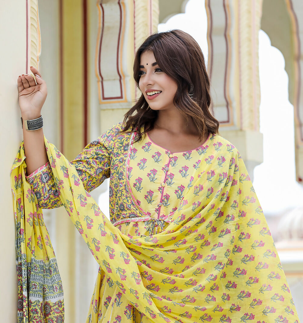 Kaajh Women's Yellow Floral Paplum Kurta Sharara Set With Dupatta