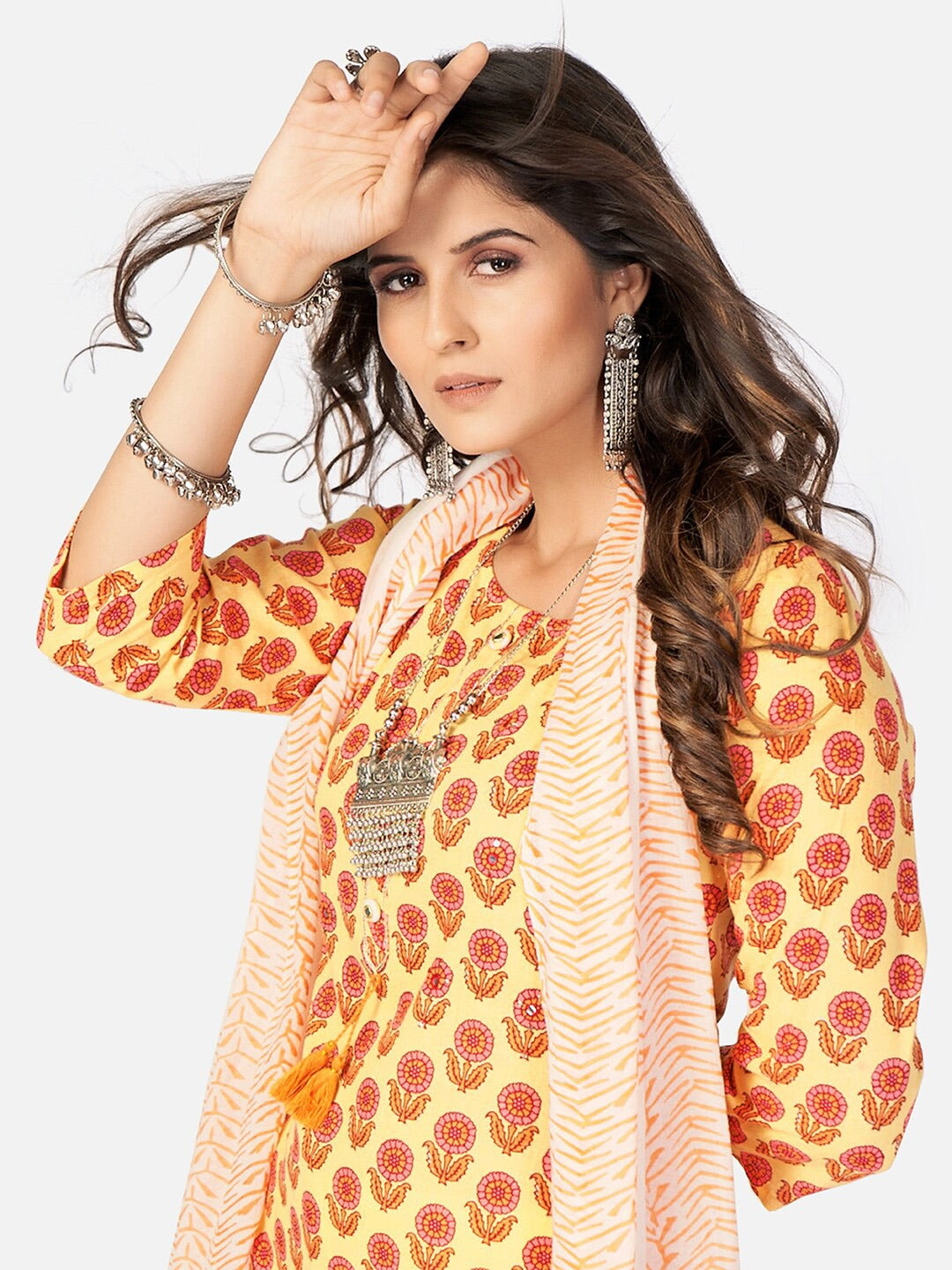 NOZ2TOZ Women Yellow Cotton Kurta with Pant & Dupatta (3pcs Set) 