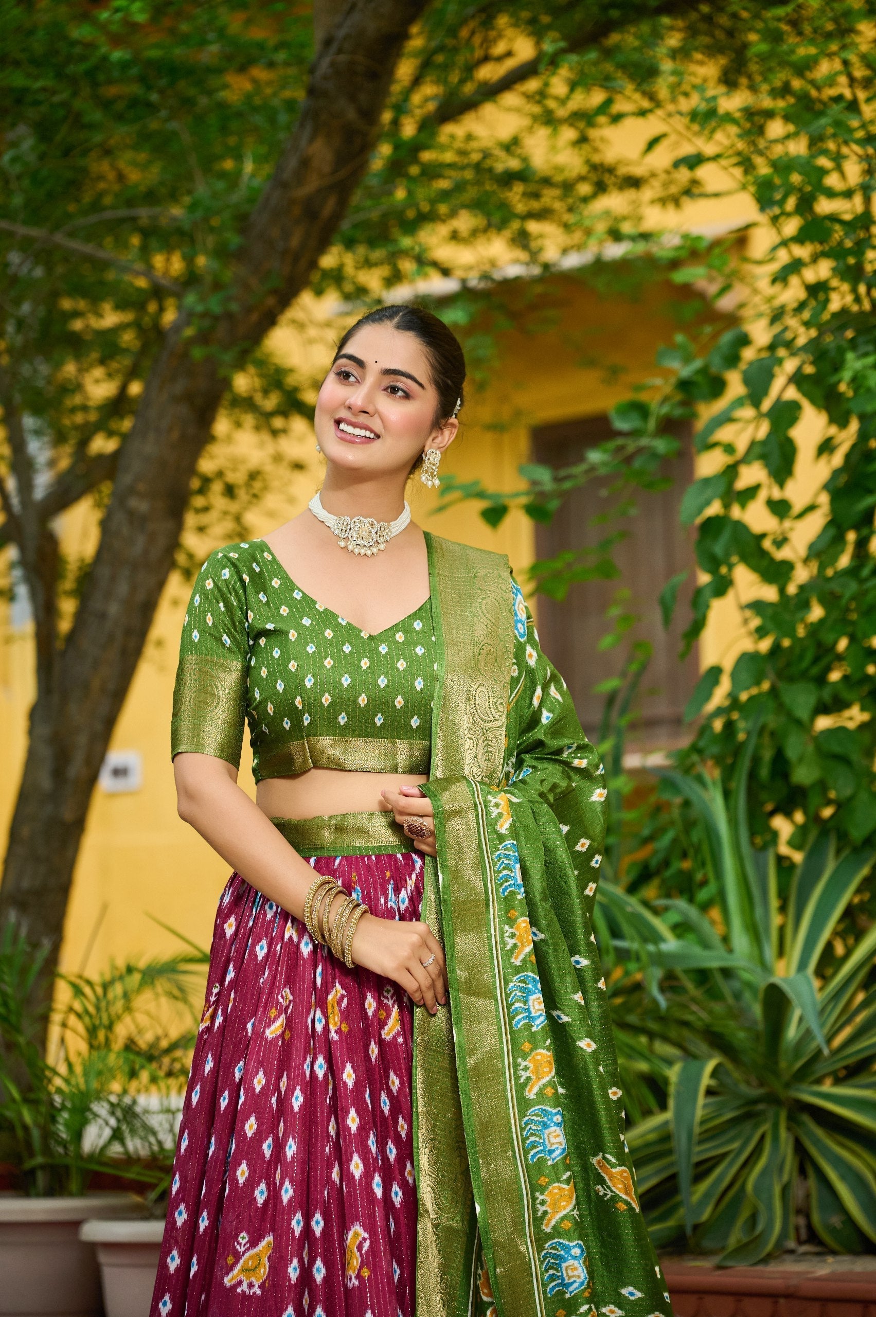 DEIANA'S Jacquard With Jari Lining With Print Lehenga Choli - Yellow 