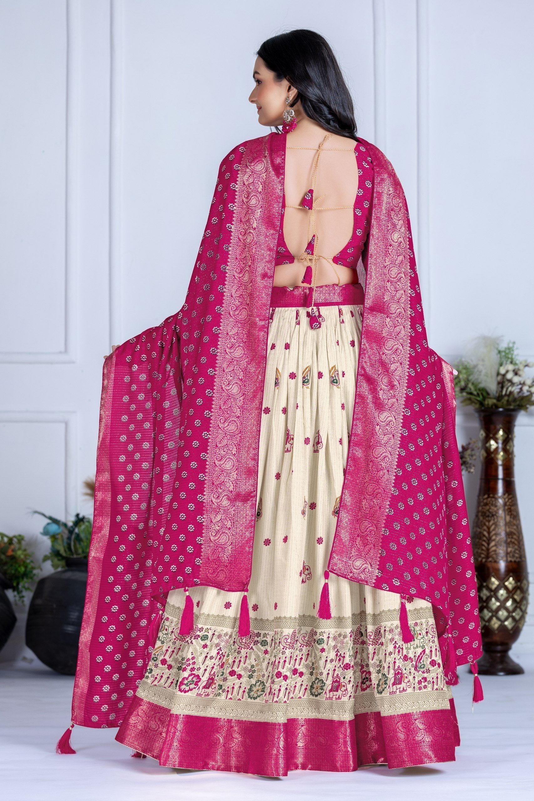 DEIANA'S Jacquard With Jari Print Weaving Lehenga Choli - Off White 