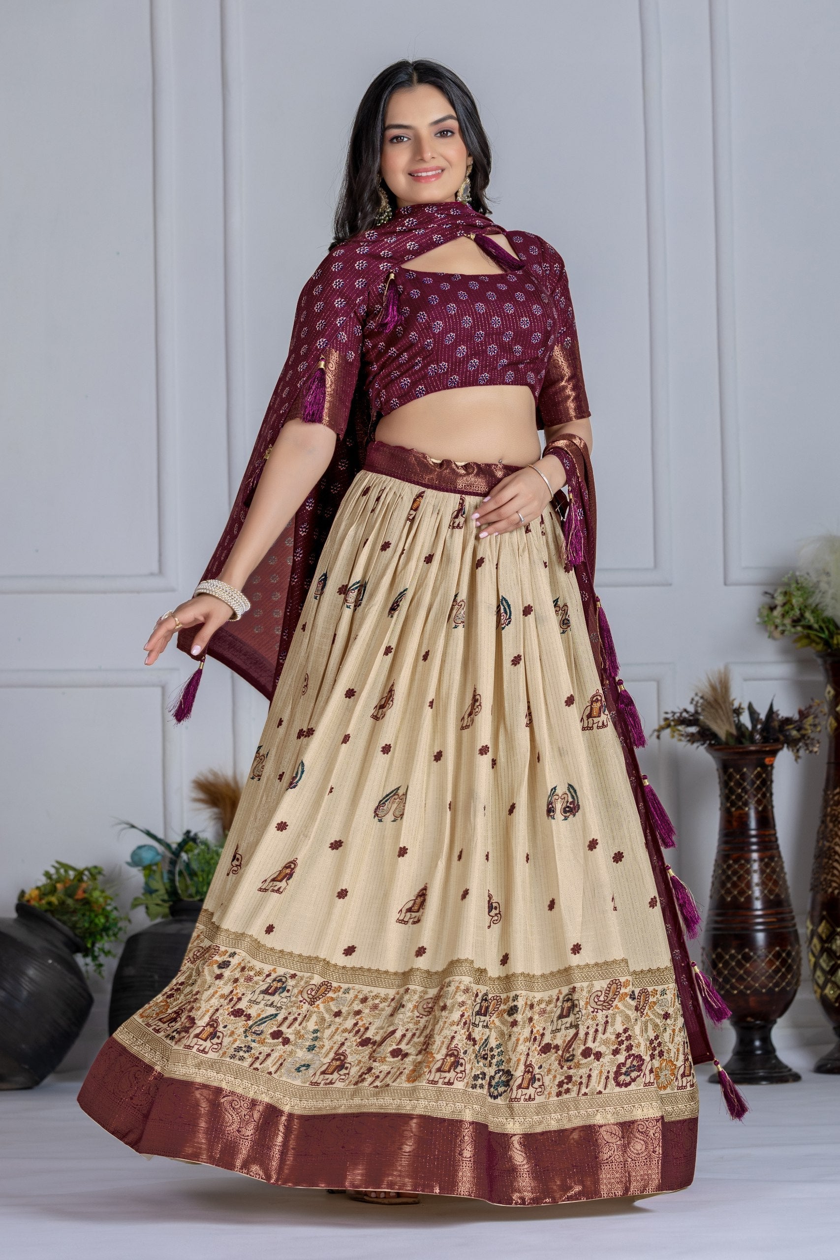 DEIANA'S Jacquard With Jari Print Weaving Lehenga Choli - Off White 