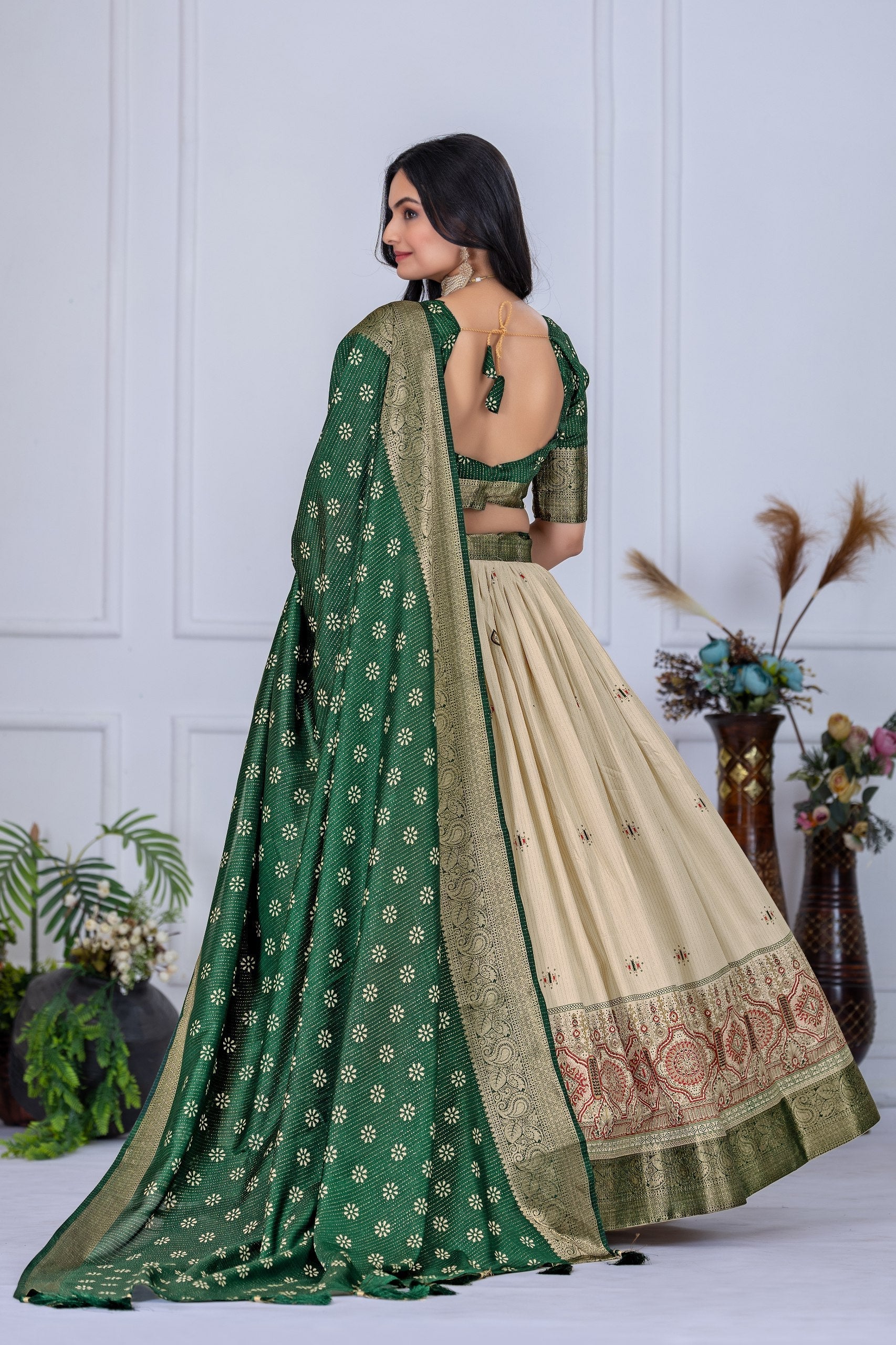 DEIANA'S Jacquard With Jari Lining With Print Lehenga Choli - Off White 