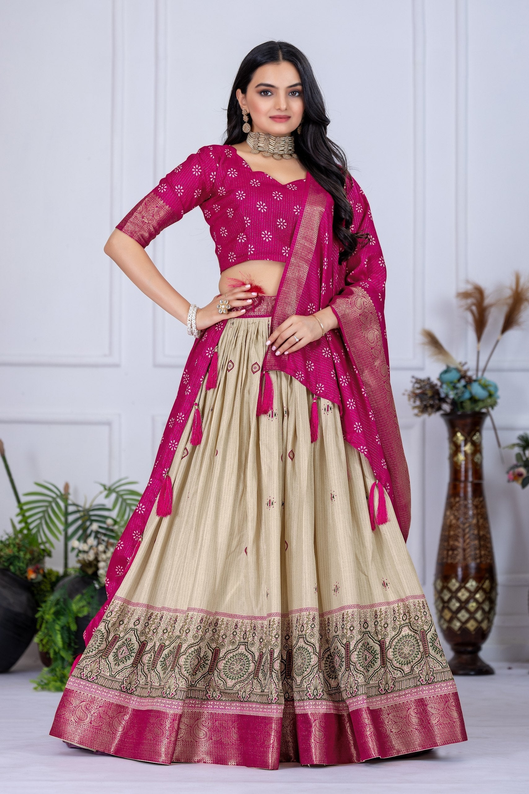 DEIANA'S Jacquard With Jari Lining With Print Lehenga Choli - Off White 