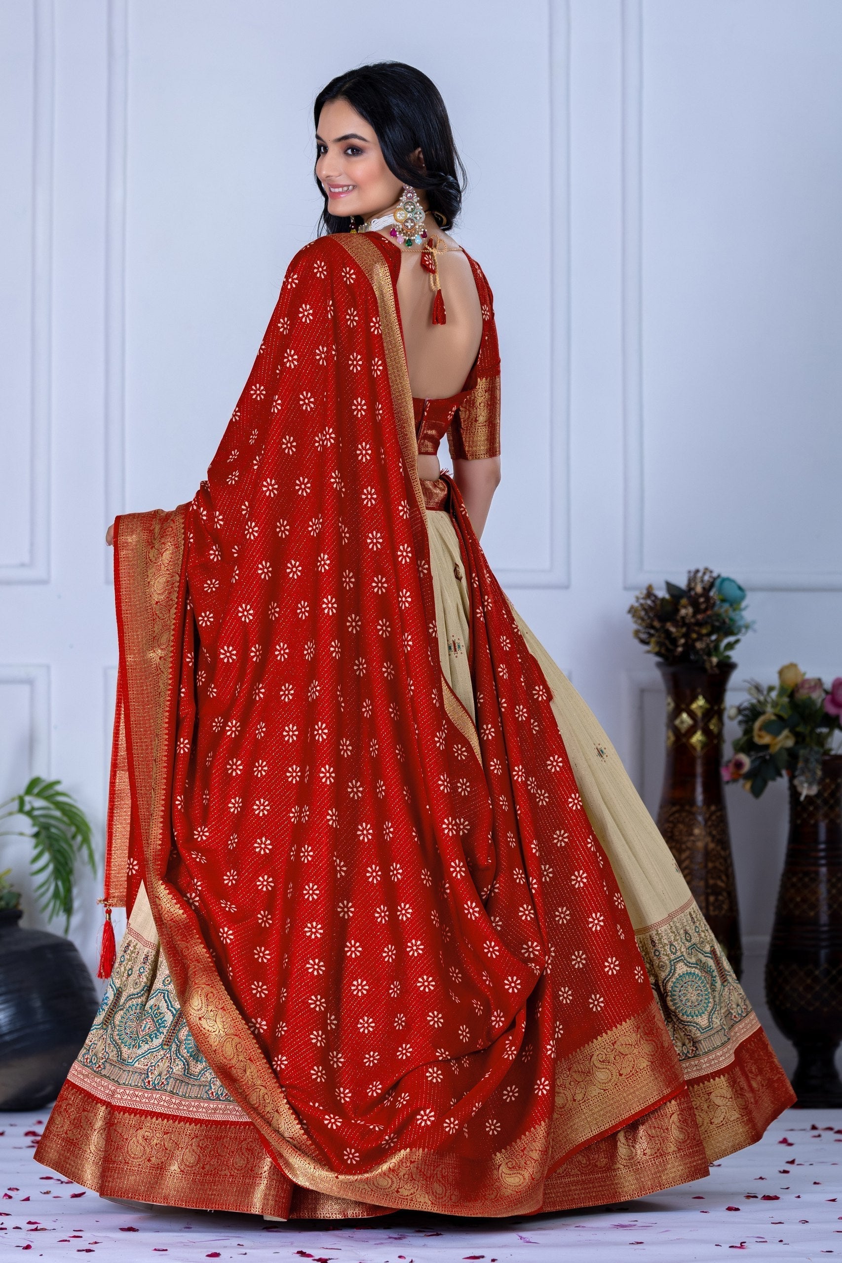 DEIANA'S Jacquard With Jari Lining With Print Lehenga Choli - Off White 