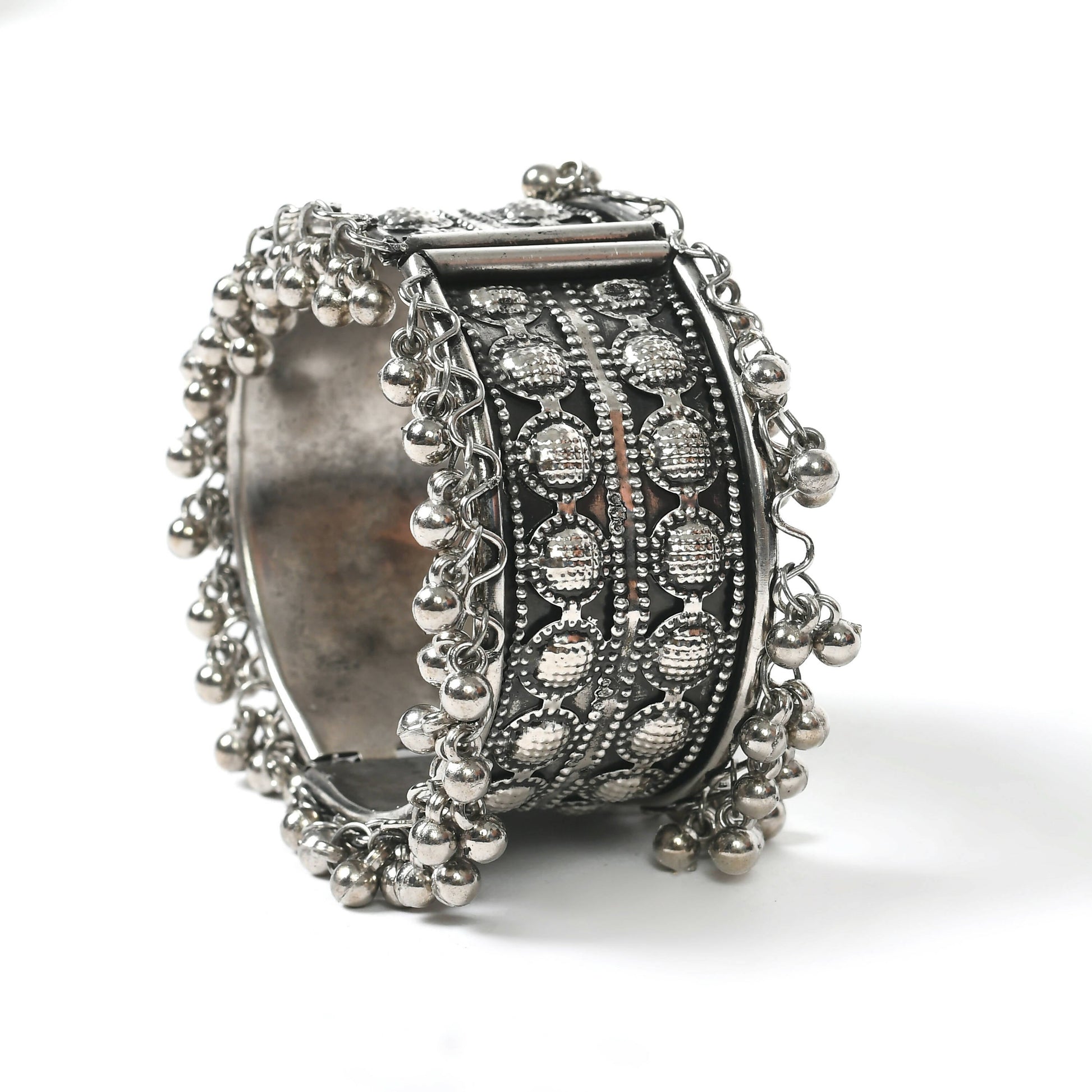 Mominos Fashion Joharkamal Oxidised Silver-Plated Ghungroo Handcraft Bracelet - Design 027 