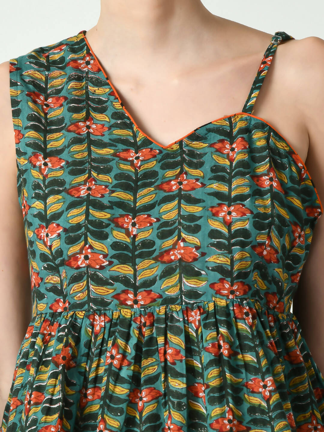 Myshka Women's Green Floral Printed Top