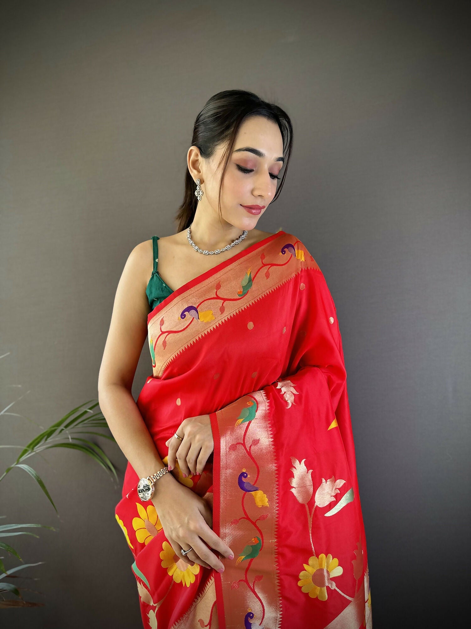 Joban Fashion Red Zari Woven Floral Motifs Soft Silk Paithani Silk Saree