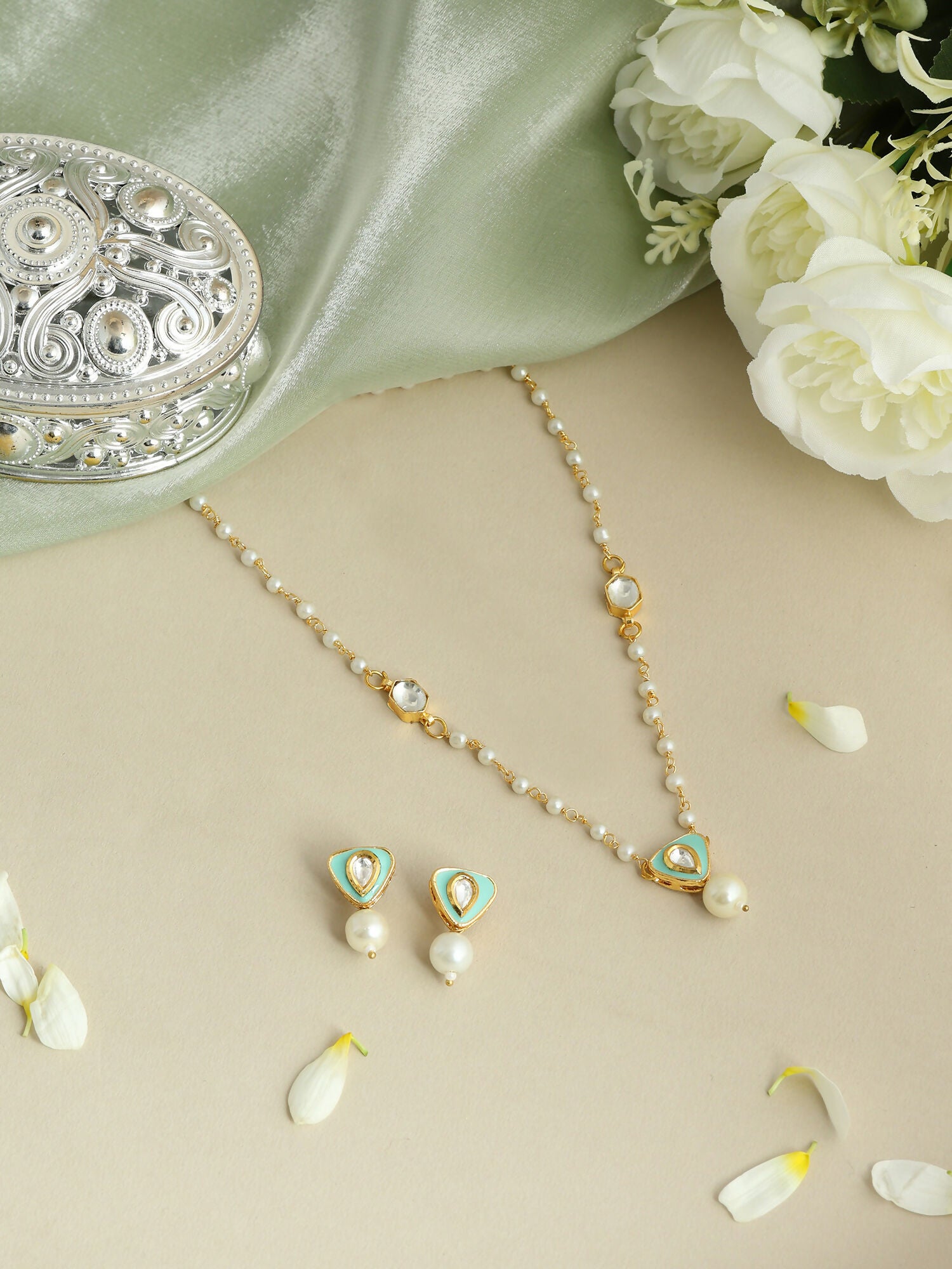 Ruby Raang Ruhani Pearl Necklace And Earrings Set