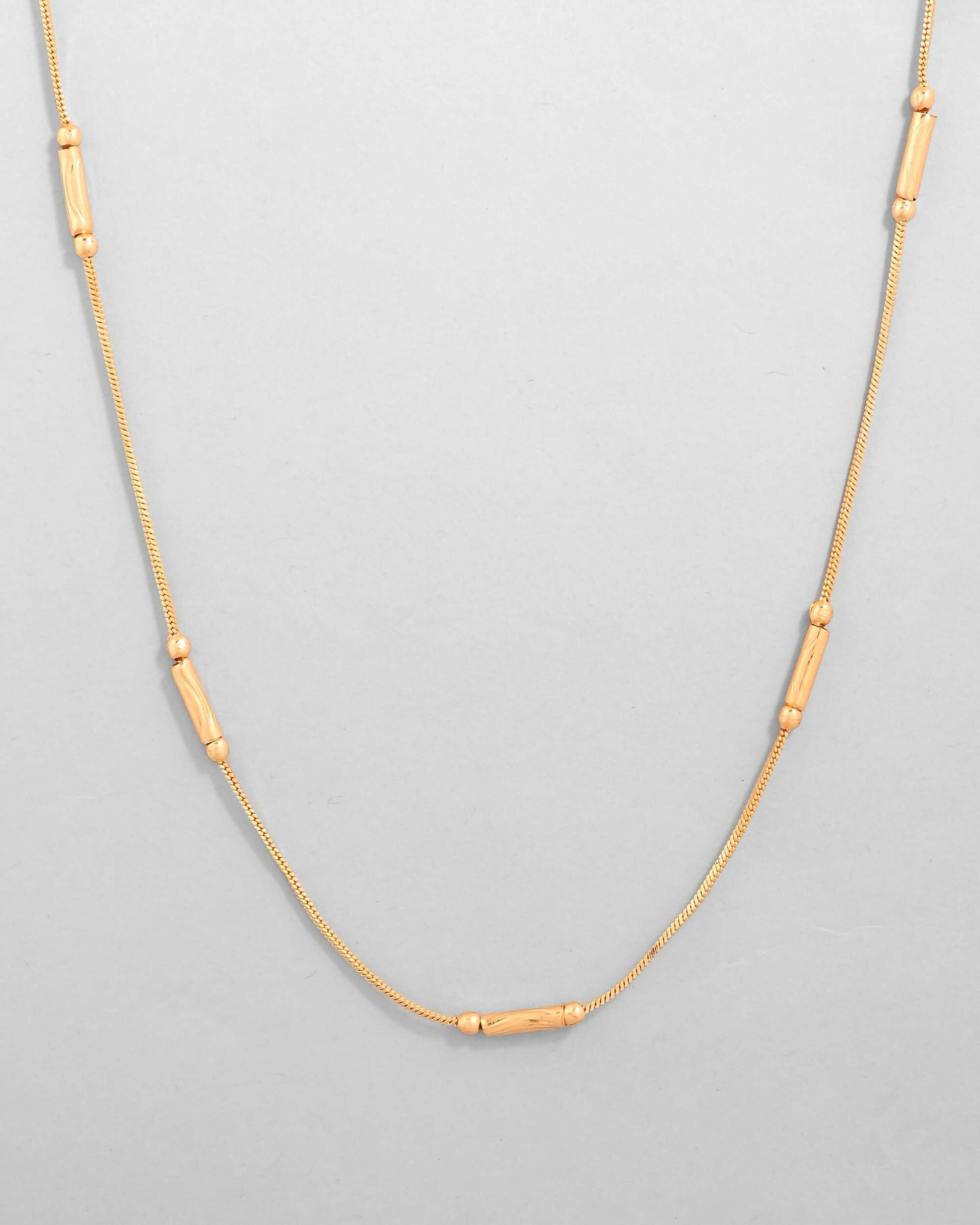 VOJ Gold-Polished Designer Chain With Gold Pipe 