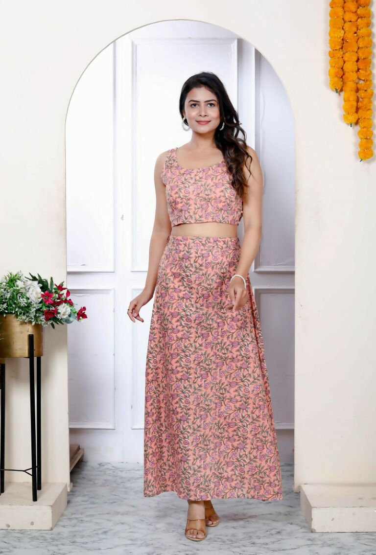 Miravan Women's Orange Floral Printed Crop Top And Skirt Co-Ord Set 