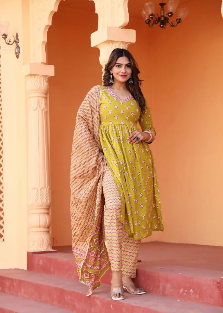 Alvano Printed Naira Cut Kurti Kurti with Pant and Dupatta Set for Women's and Girls Cotton