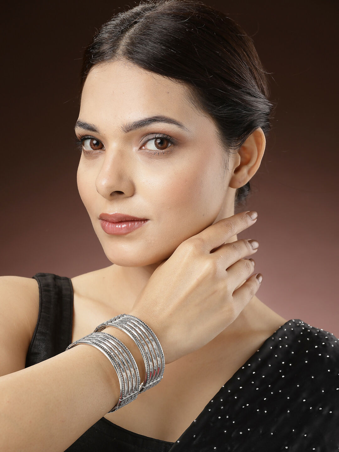 NVR Women's Set of 2 Silver-Toned German Silver Oxidised Kada Bangle 