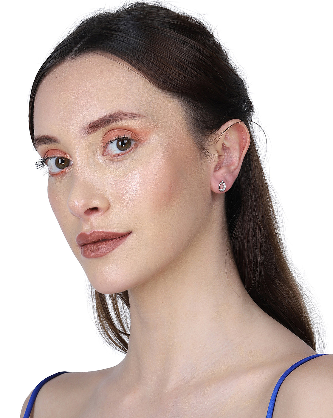 Silver Toned With Pearl & Cz Studded Studs Earring - Wahe Jewels Noz2Toz