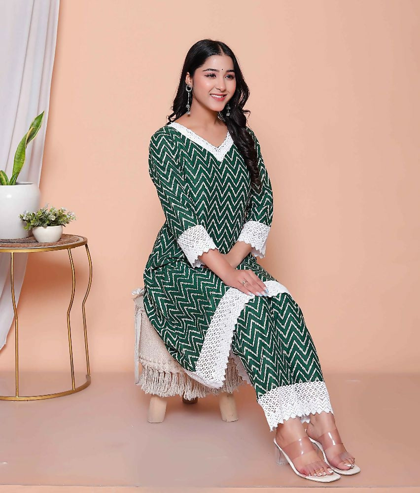 Miravan Womens Green Rayon Zigzag Print Kurta With Palazzo Set