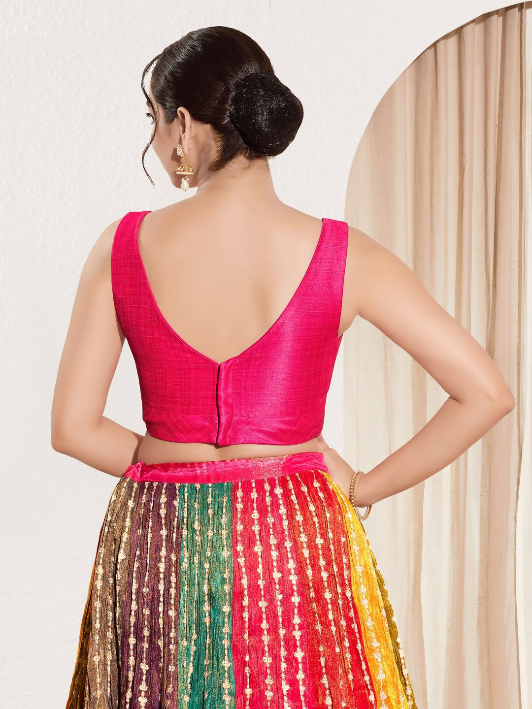 Joban Fashion Dark Pink Mulberry Silk Padded Blouse With Round Neck Sleeveless