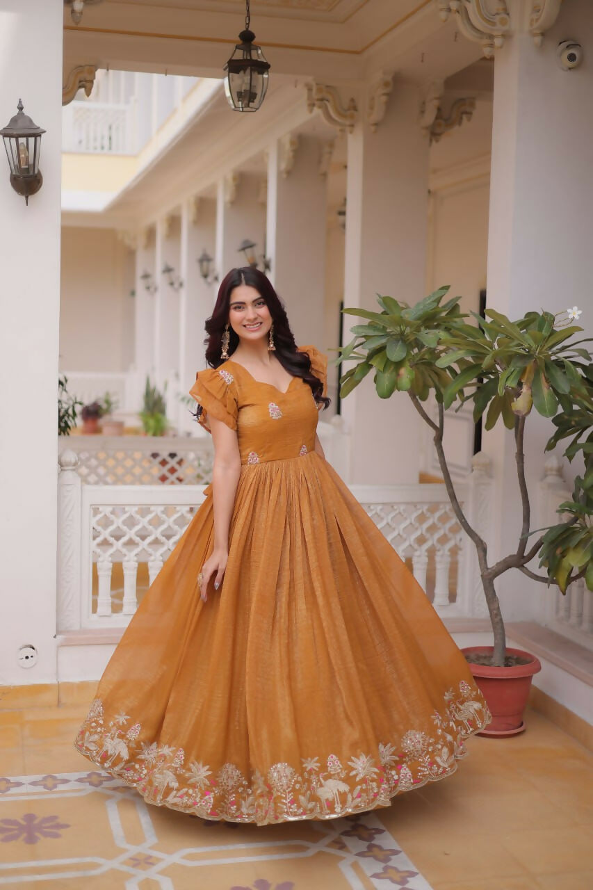 Teeya Creation Womens New Trending Silver Crunchy With Beads Embroidery-Work Gown Set
