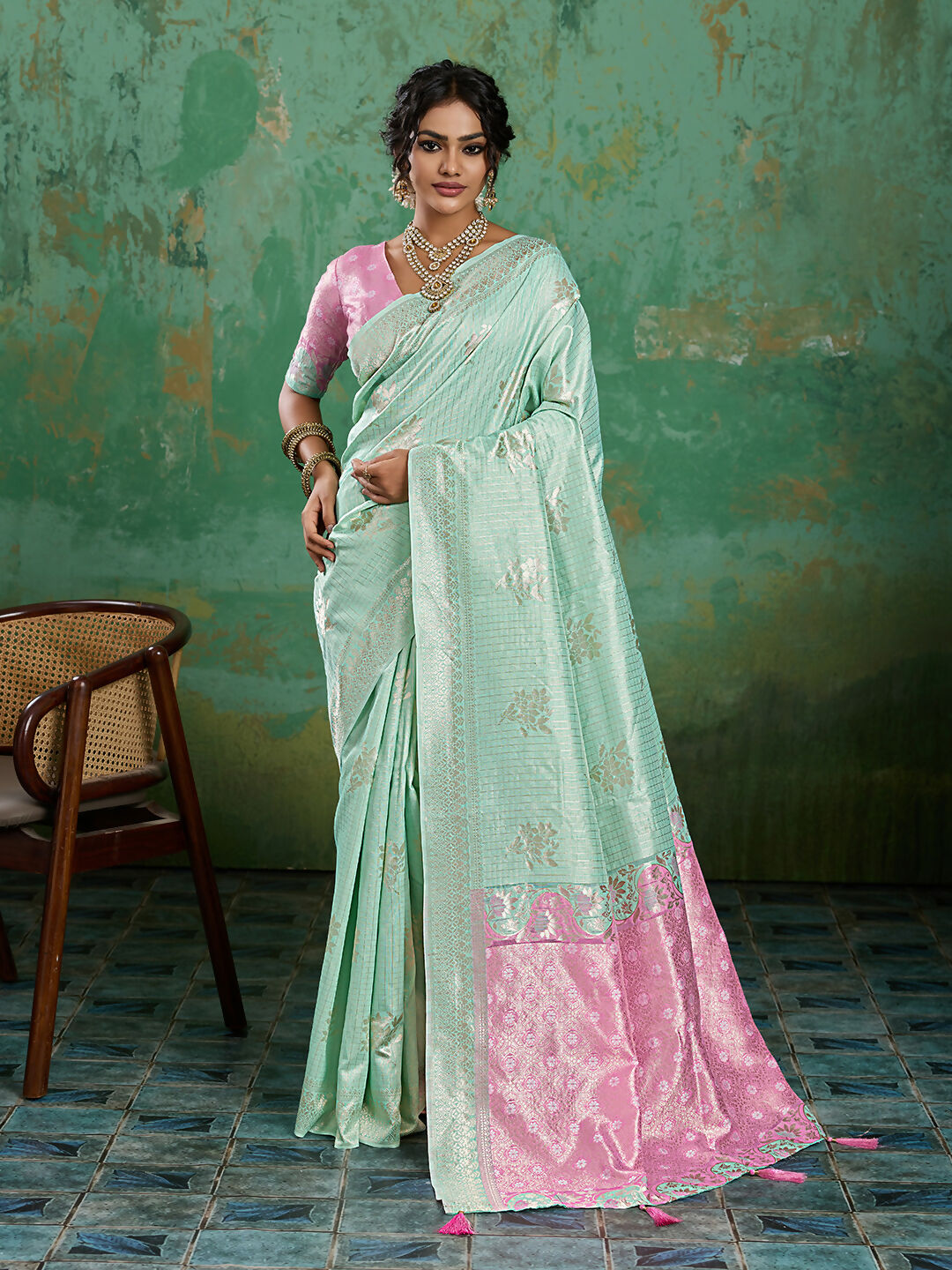 Shree Shyam Fashion Rama Green Linen Cotton Saree