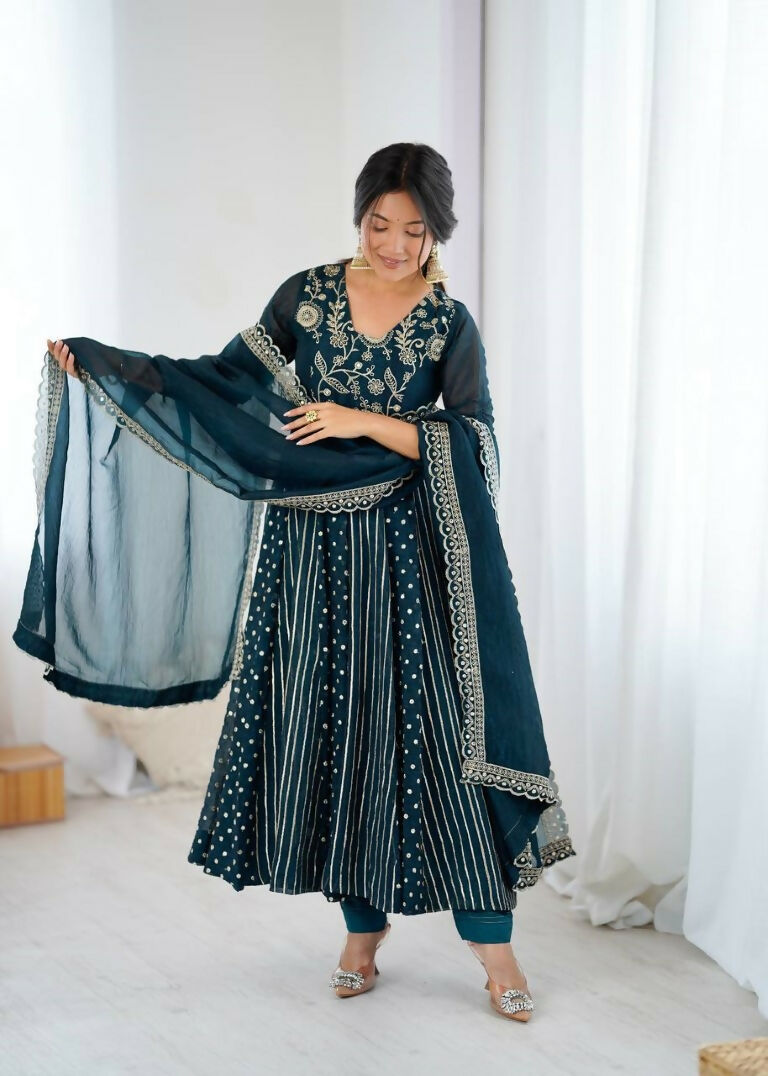 Teeya Creation Teal Color Heavy Crunchy Silk Embroidery Work Gown