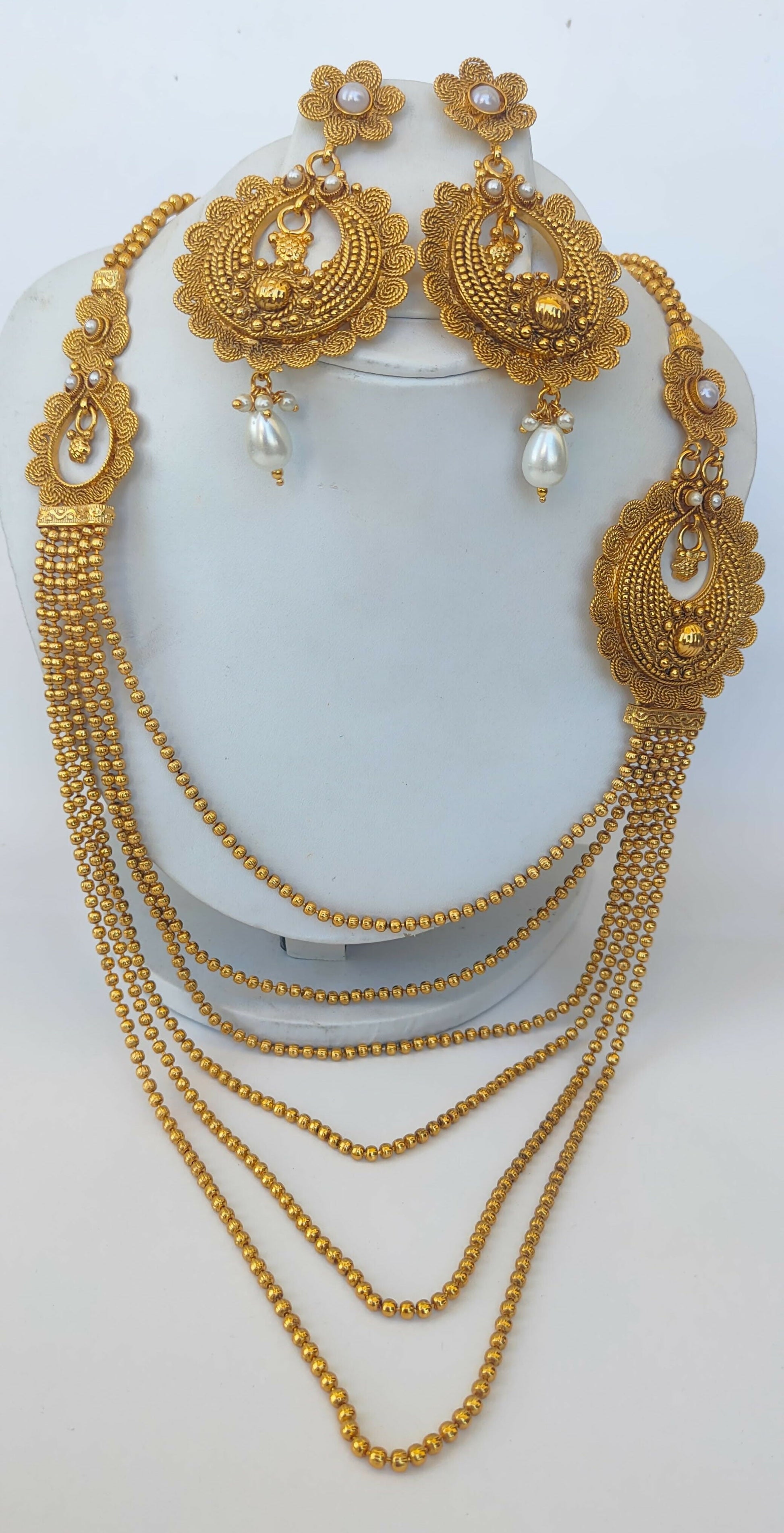 White Kemp Layer mugappu Necklace Set - Grab2buy