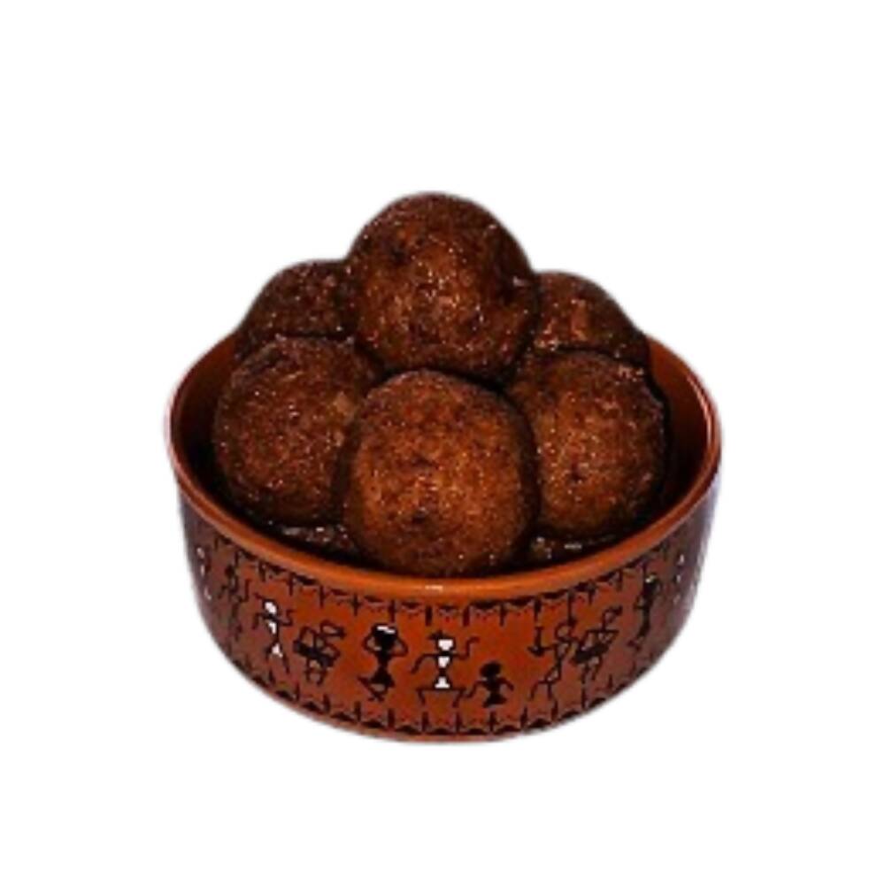 Godavari Vantillu Kobbari Undalu (Jaggery Coconut Ladoo) 