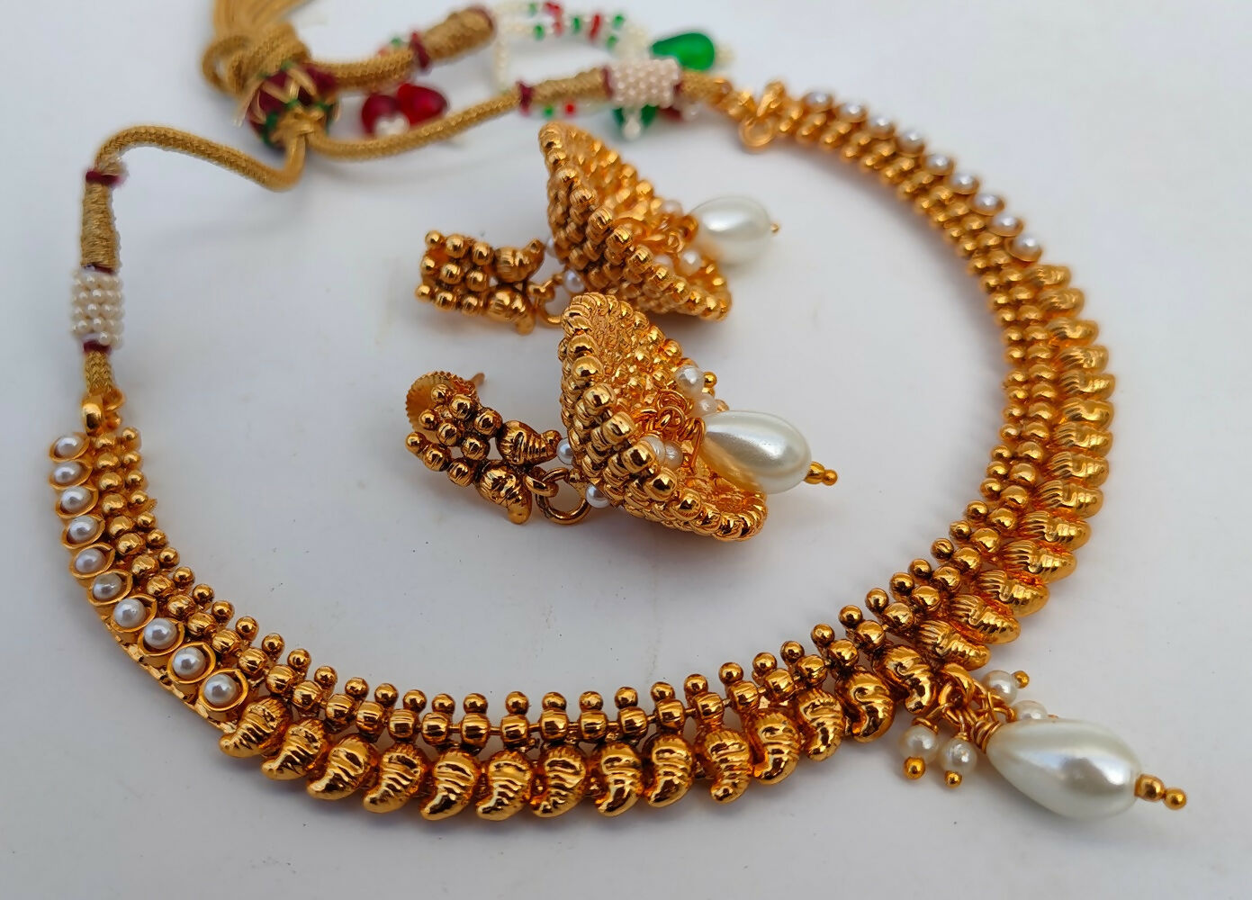 White Kemp Mango Necklace Set - Grab2buy