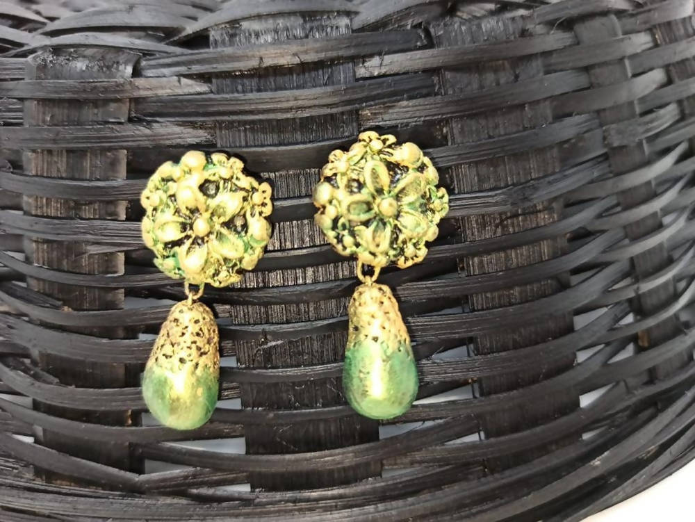 Terracotta Flower Stud With Waterdrop Earrings 